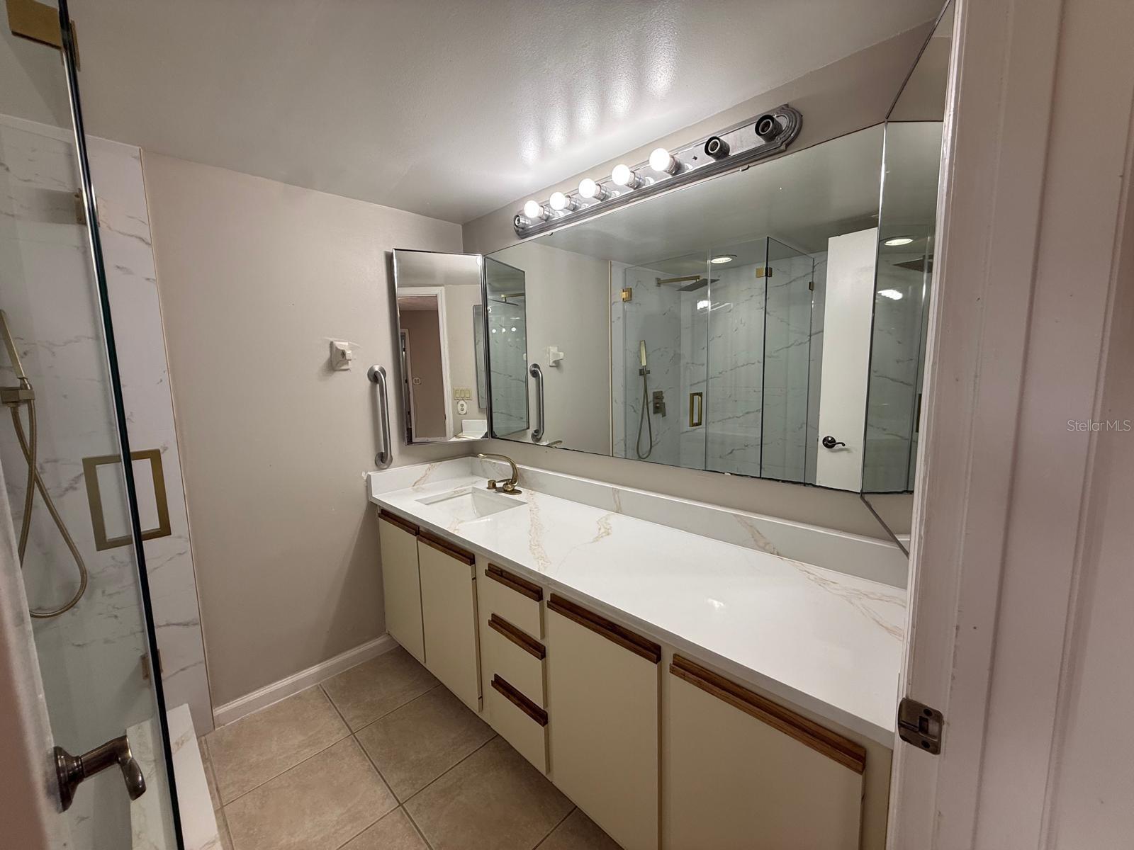 MIDDLEBROOK PINES PH 04 - Residential