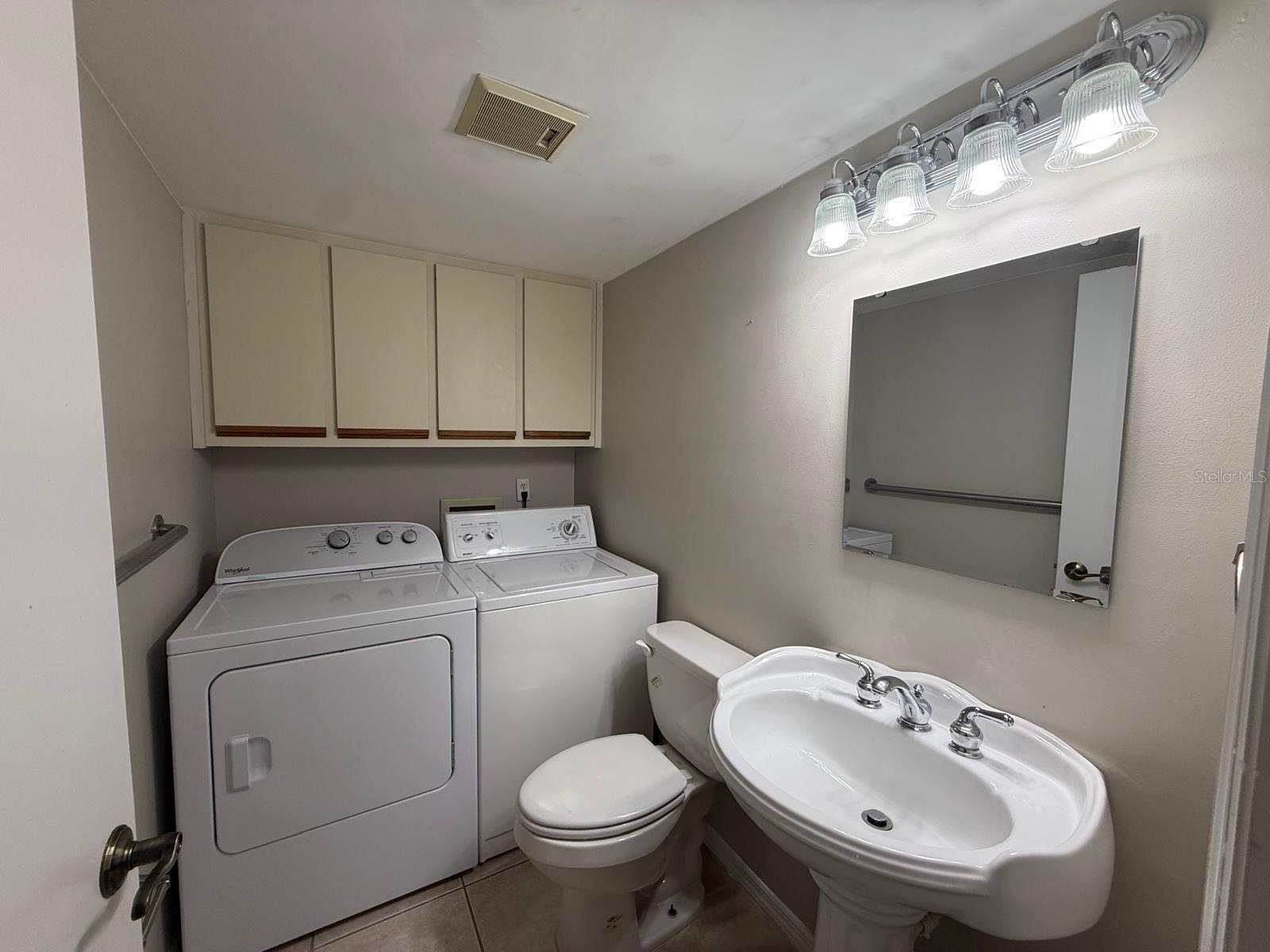 MIDDLEBROOK PINES PH 04 - Residential