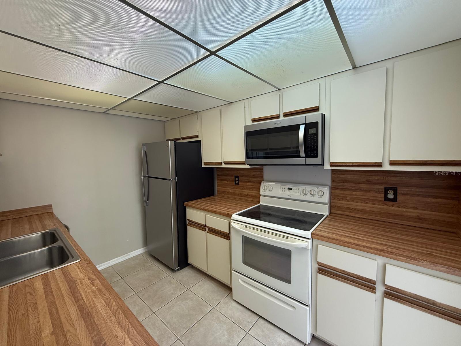 MIDDLEBROOK PINES PH 04 - Residential