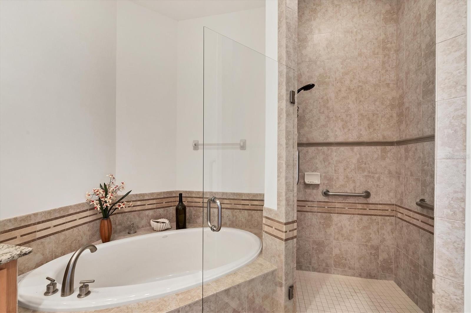 REDFISH KEY VILLAS - Residential Lease