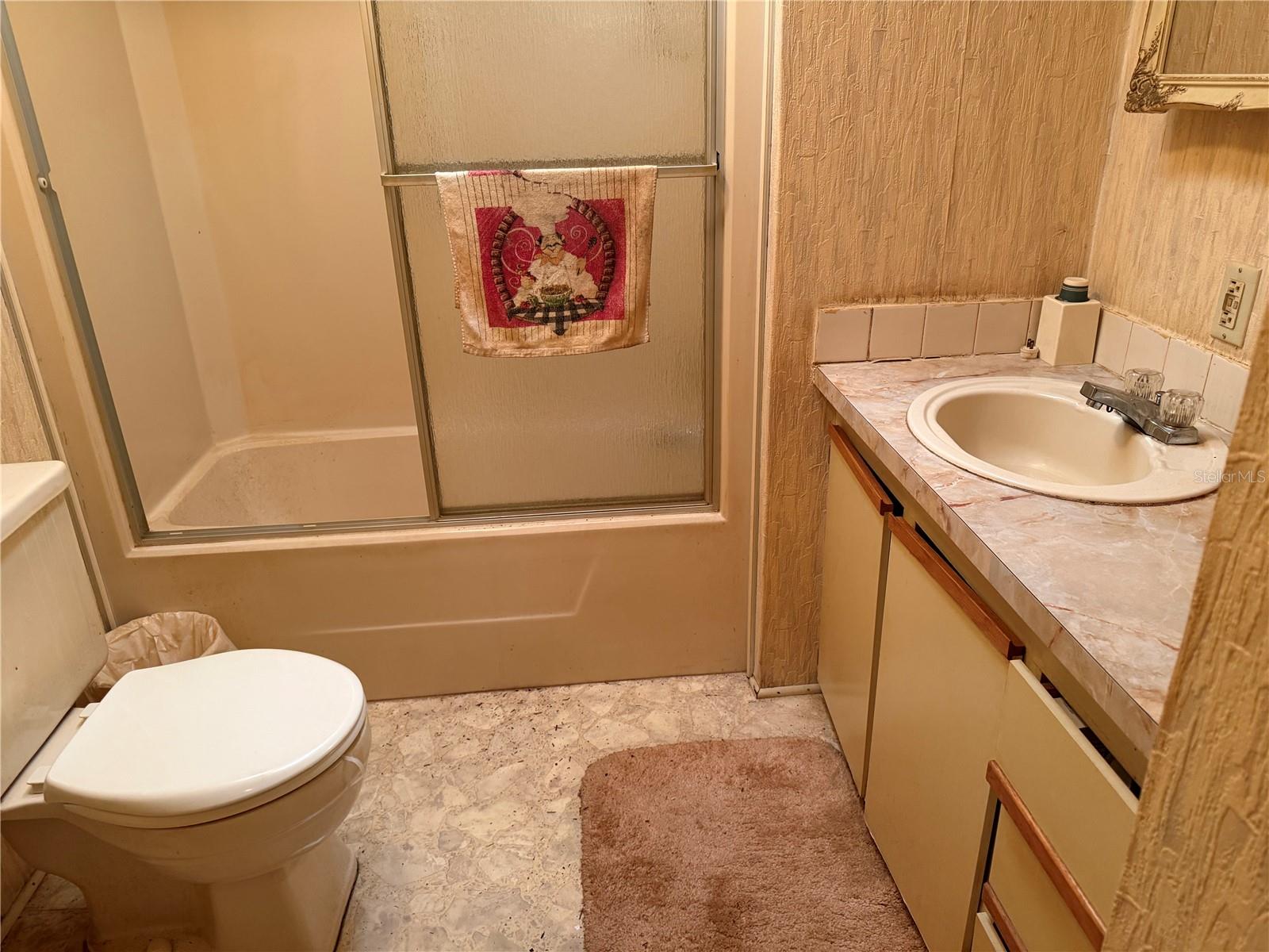 OAKWOOD ESTATES - Residential