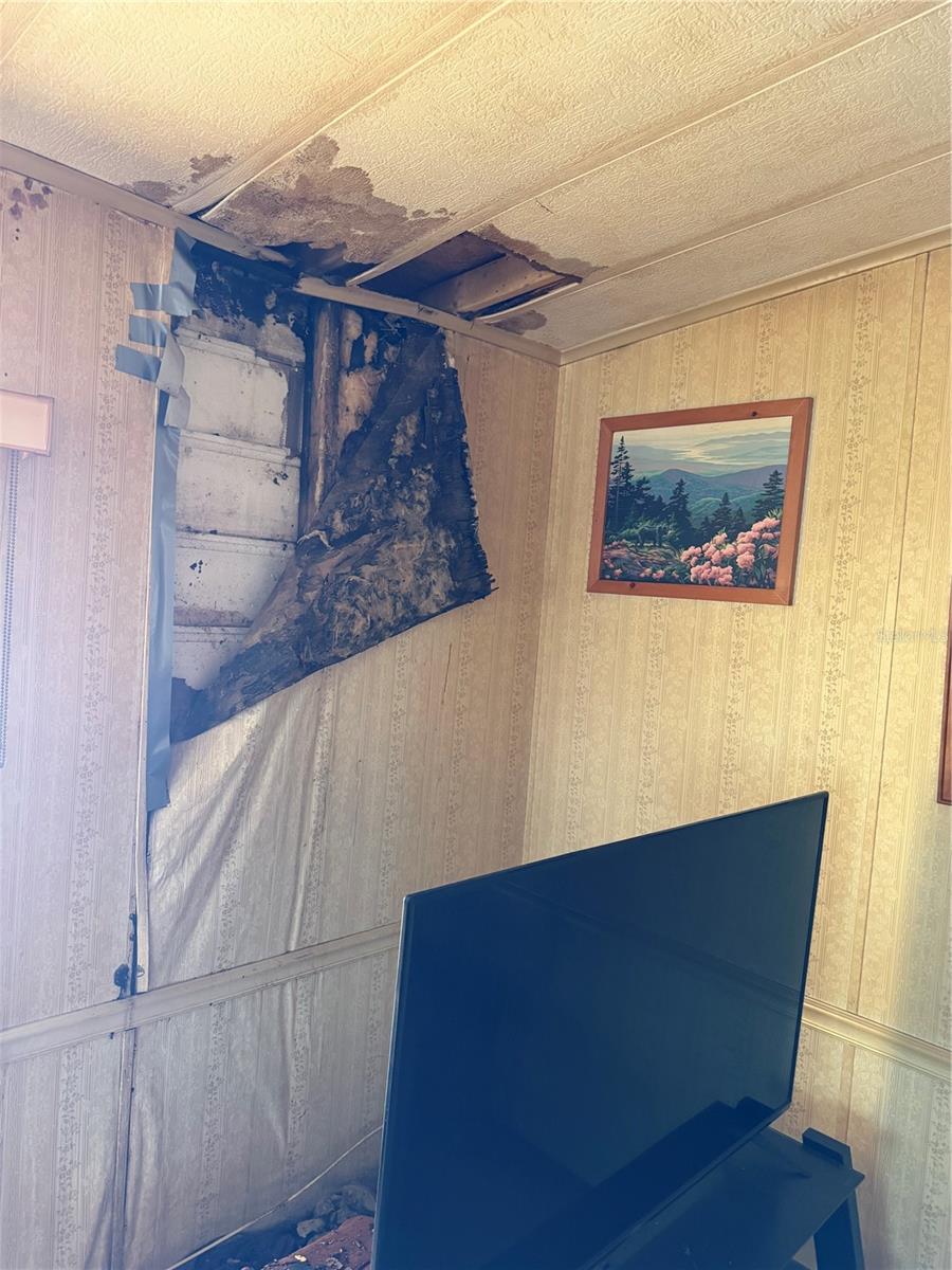 OAKWOOD ESTATES - Residential