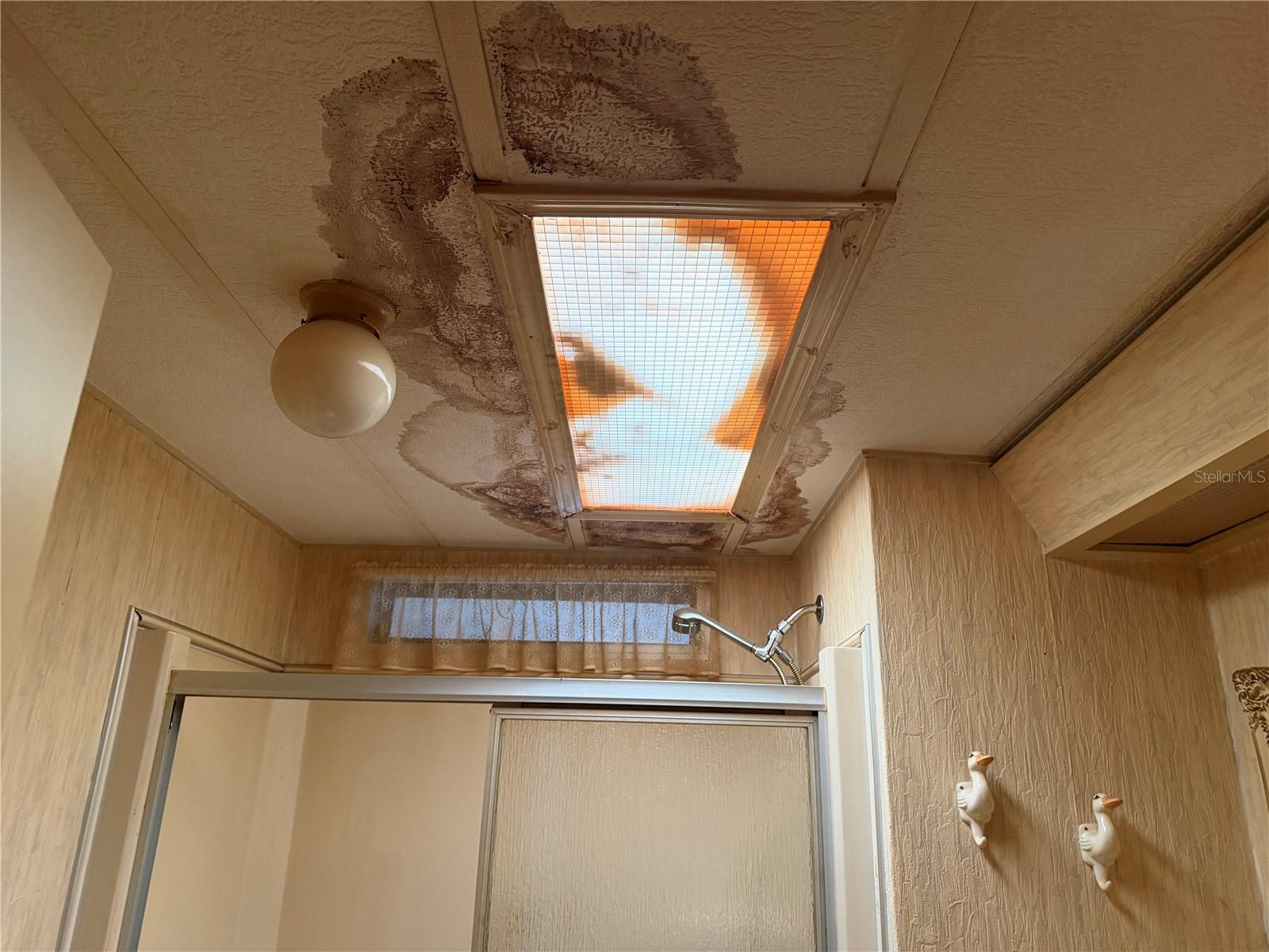 OAKWOOD ESTATES - Residential