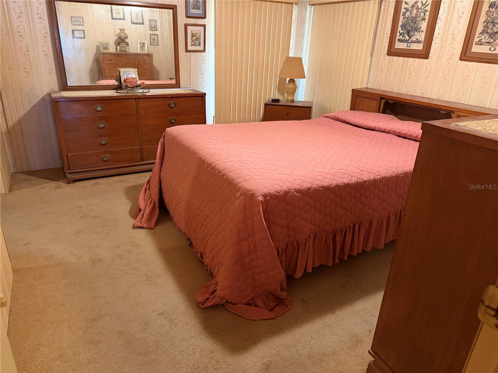 OAKWOOD ESTATES - Residential