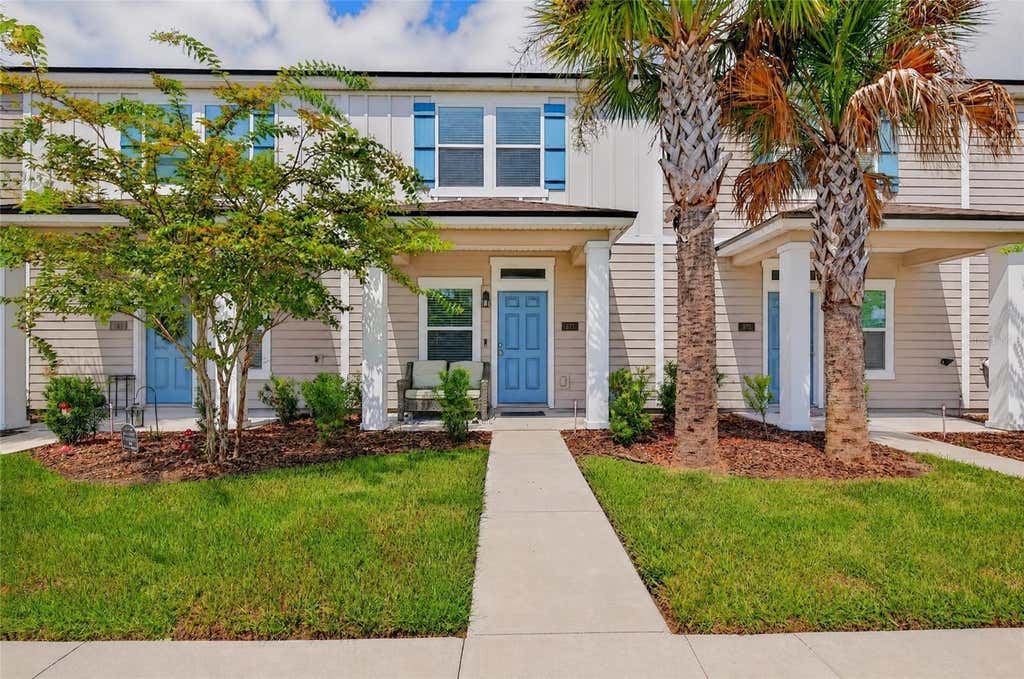 Photo of 871 Rivertree Place, Middleburg, FL 32068 (MLS # OM729914)