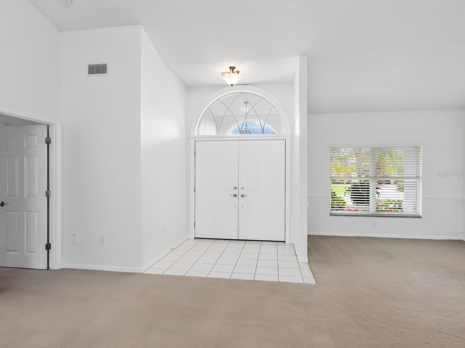 5646 COUNTRY LAKES DRIVE