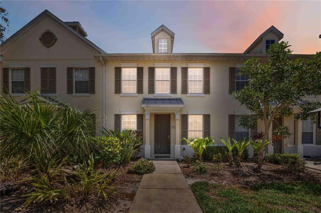 Photo of 5653 Whitehead Street, Bradenton, FL 34203 (MLS # A4702318)