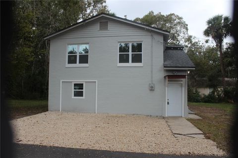 A home in DAYTONA BEACH