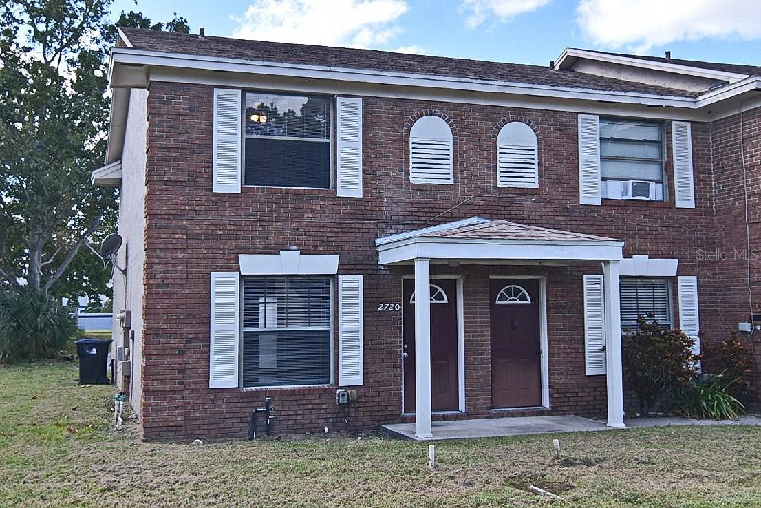 Professionally Managed Townhome for rent. Enjoy the comforts of knowing things will work and run properly throughout your lease in this 2 bedroom, 1.5 bath unit. Featuring all tile on the first level with NEW Kitchen and Counter-Tops, carpeted stairs and Bedrooms, nice appliances in the kitchen, Double Panty and a 1/2 bath downstairs for comfort and guest. Great lighting and there is an attached Storage/ Laundry Room with washer/dryer hookups... accessible from the back covered Porch. The unit has assigned off street parking in the back and also an entry door on back for your convenience. Upstairs you have 2 good sized bedrooms and a nice size Full Bath with newer tile and a NEW Granite Countertop. Blinds are installed for privacy and closets are adequate. Please go through all photos for more details and call with any questions!!!