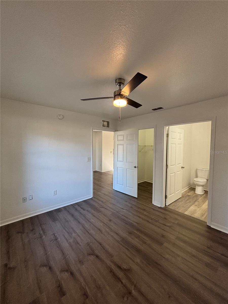 STRATFORD ESTATE - Residential Lease