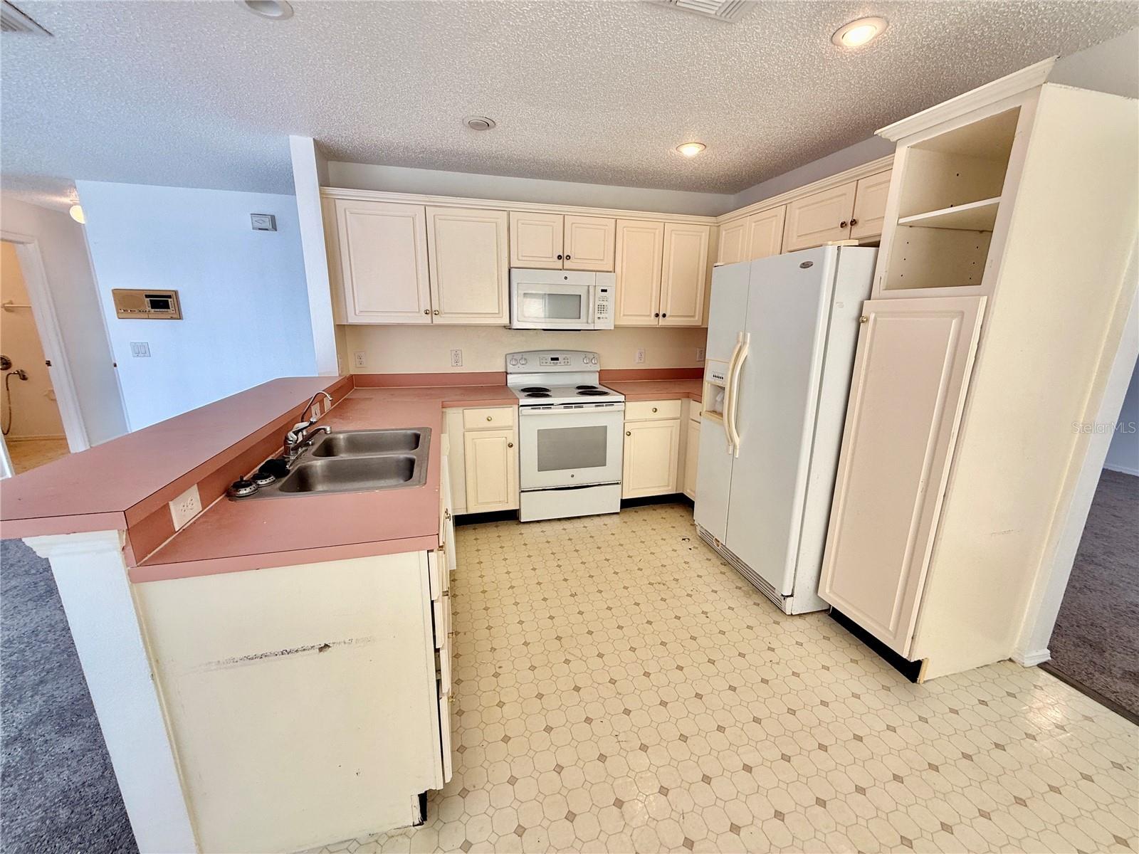 STRAFFORD PARK PH 4 - Residential Lease