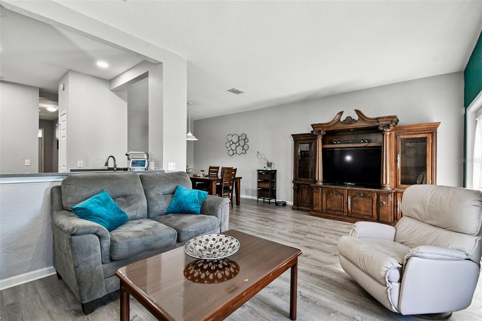 WEXFORD TOWNHOMES - Residential