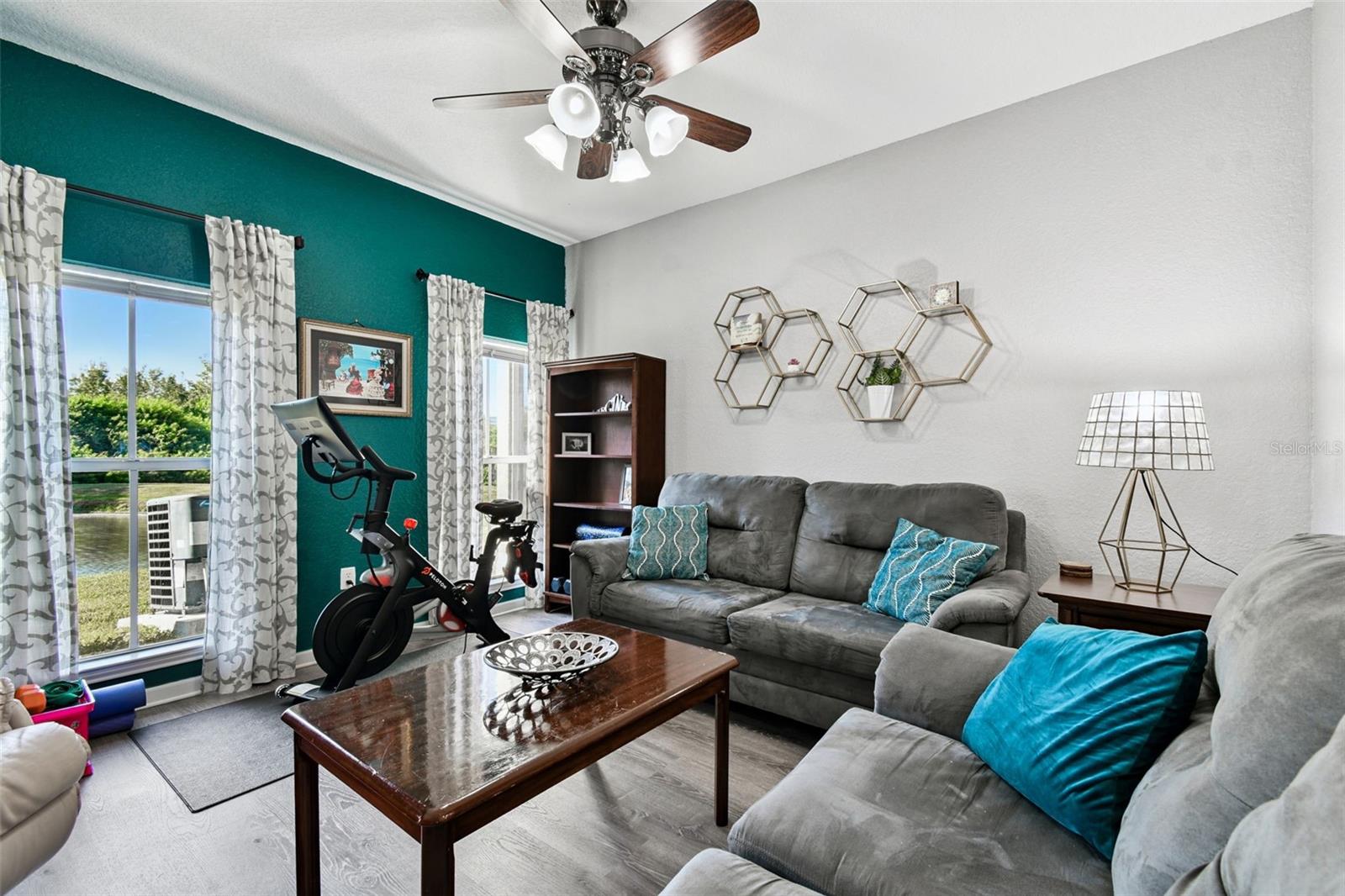 WEXFORD TOWNHOMES - Residential