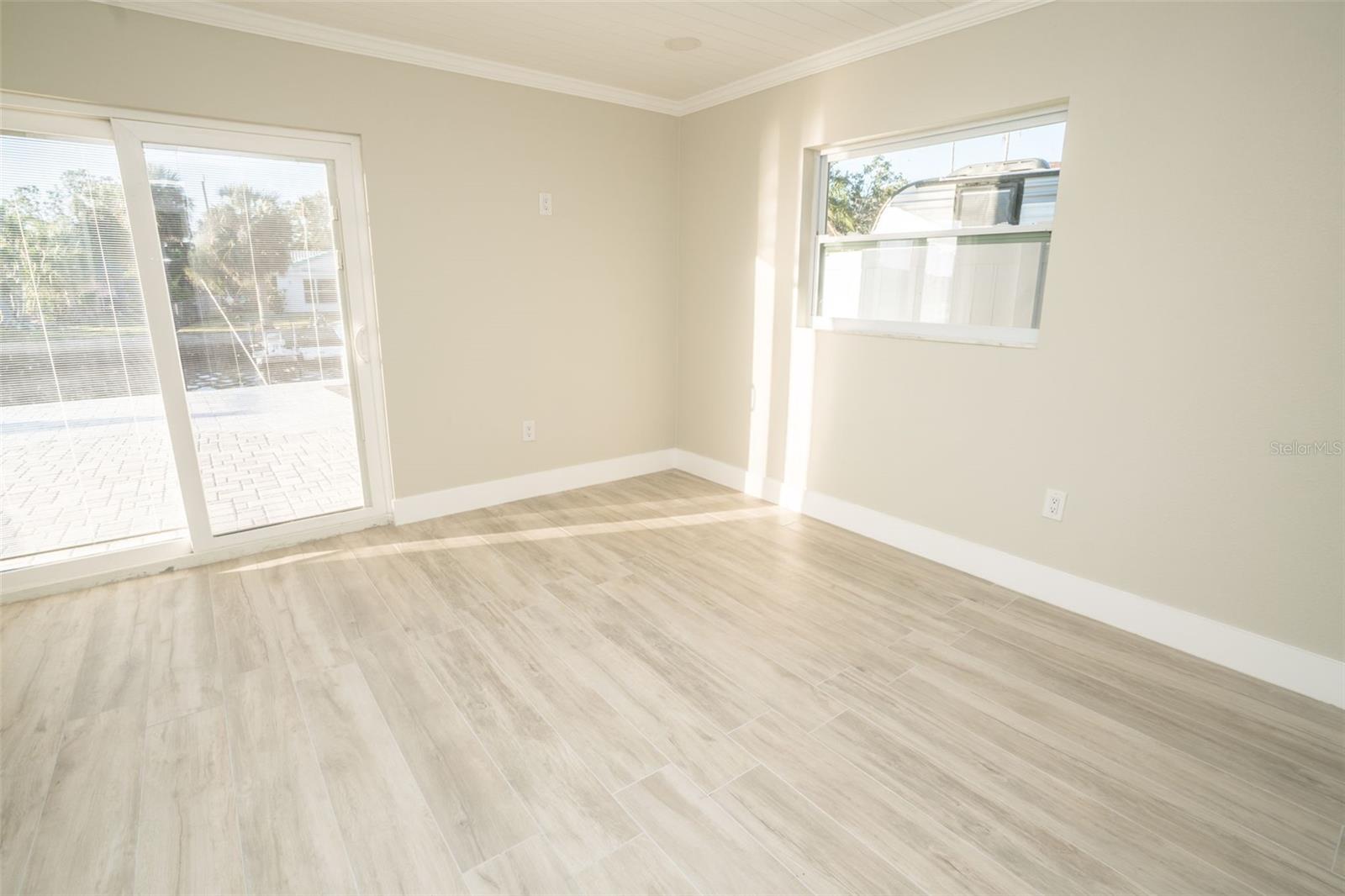 HARBOR ISLES - Residential