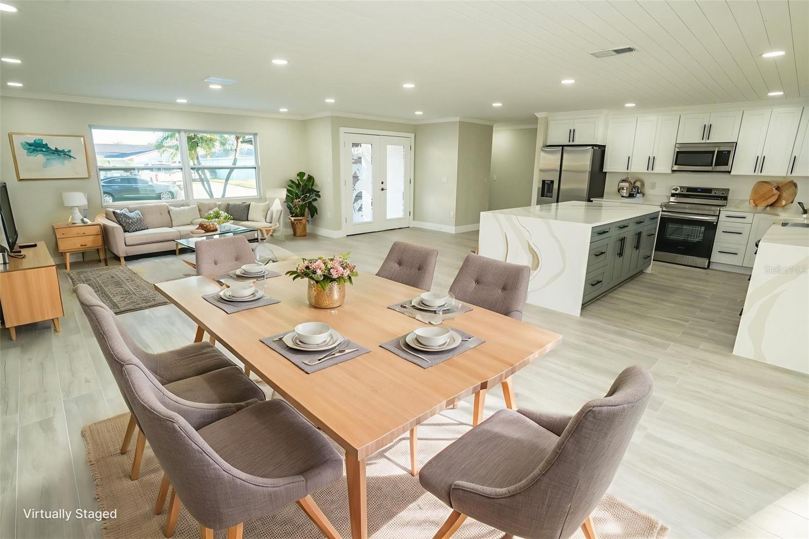 HARBOR ISLES - Residential