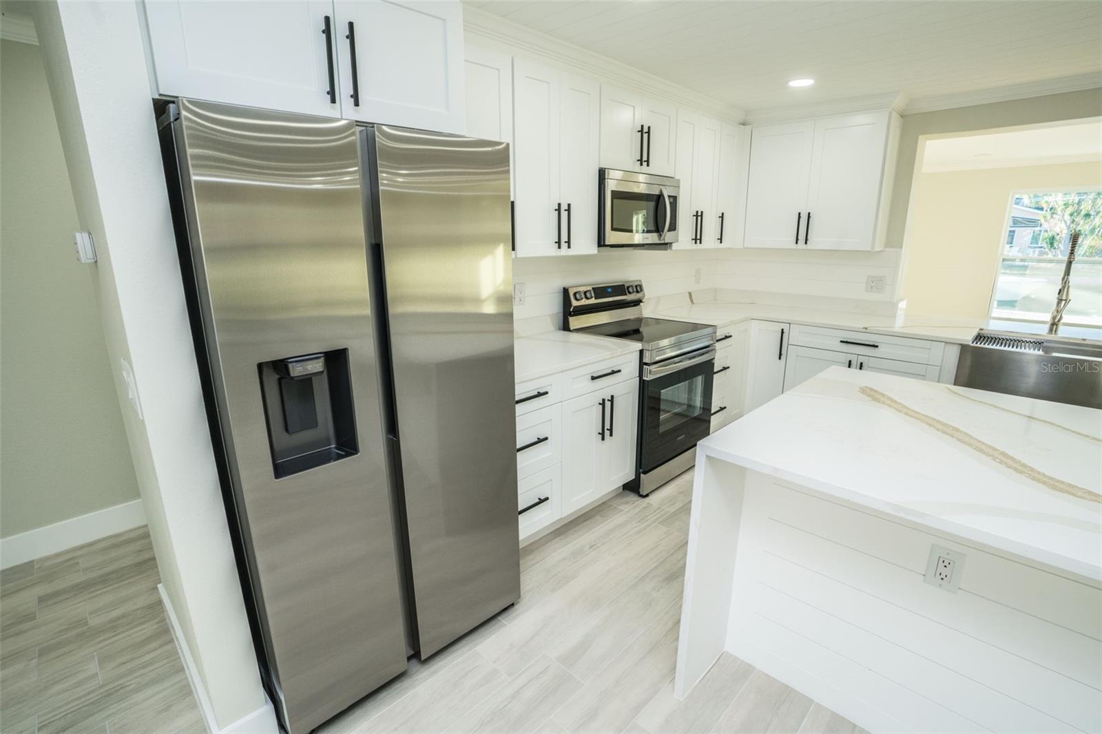 HARBOR ISLES - Residential