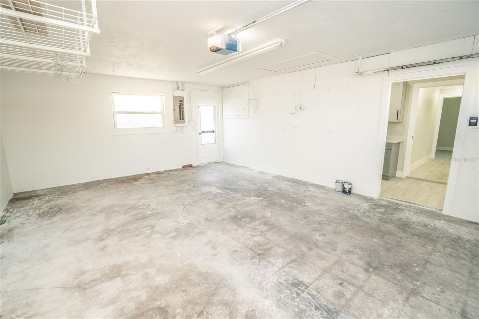 HARBOR ISLES - Residential