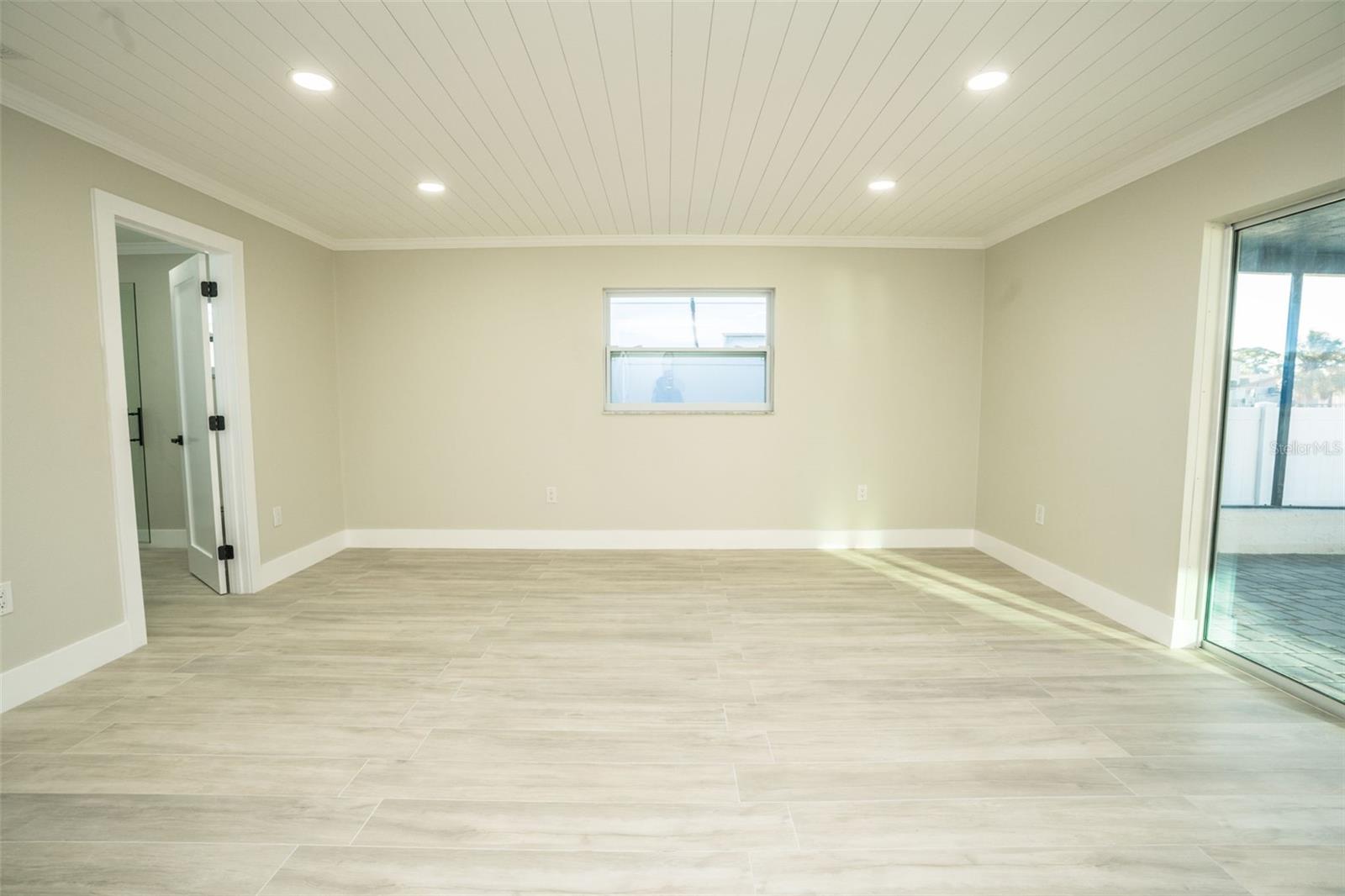 HARBOR ISLES - Residential