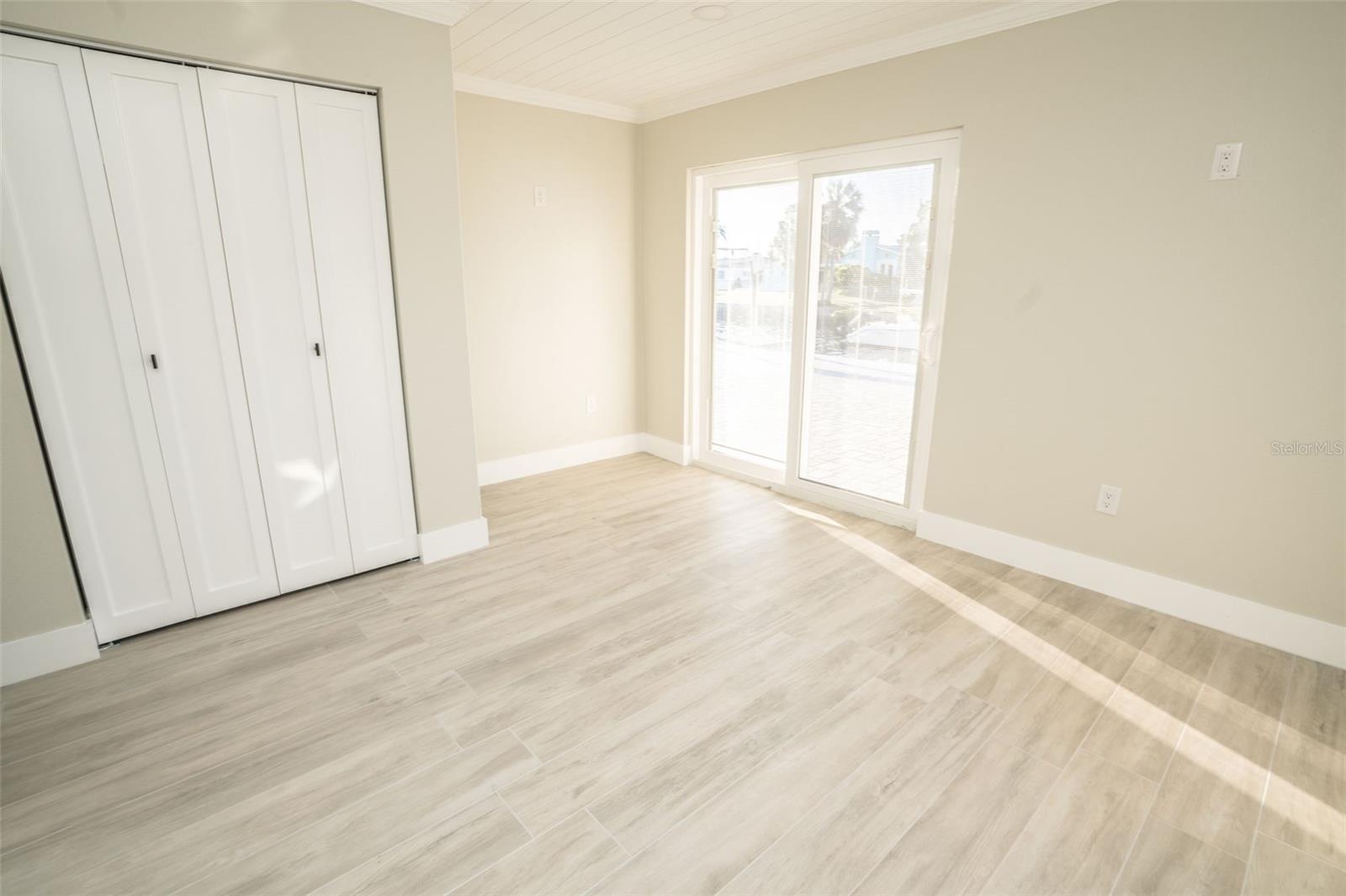 HARBOR ISLES - Residential