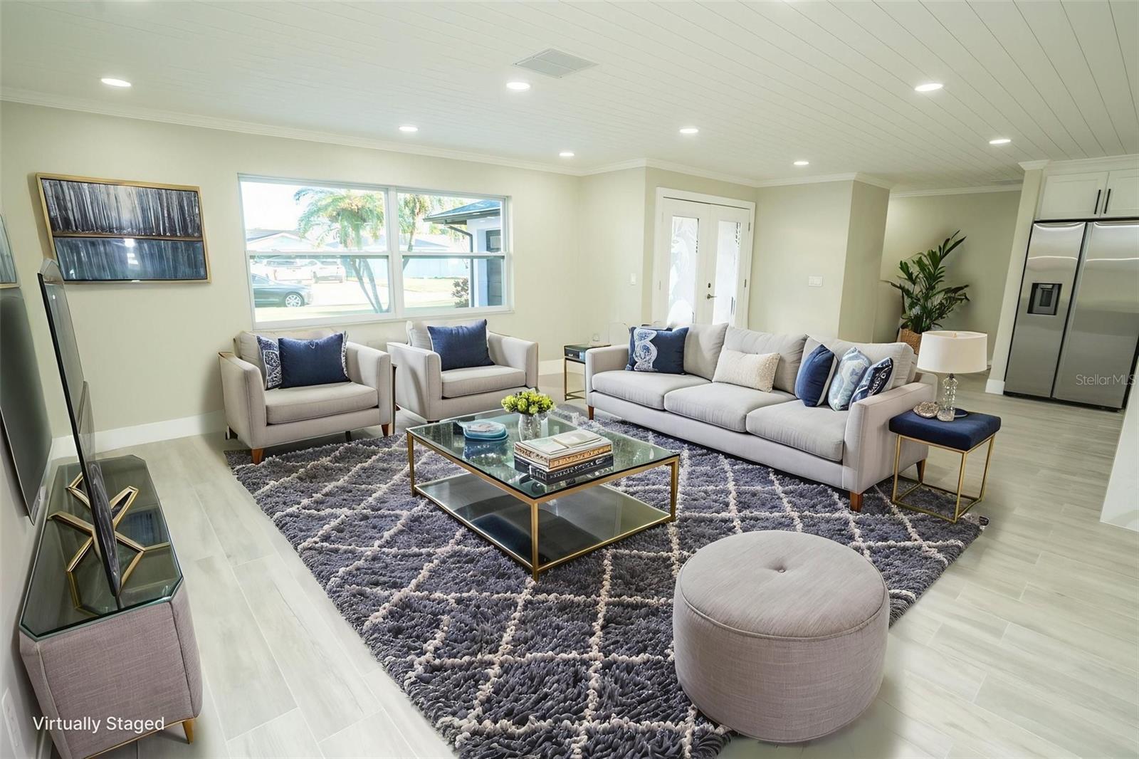 HARBOR ISLES - Residential