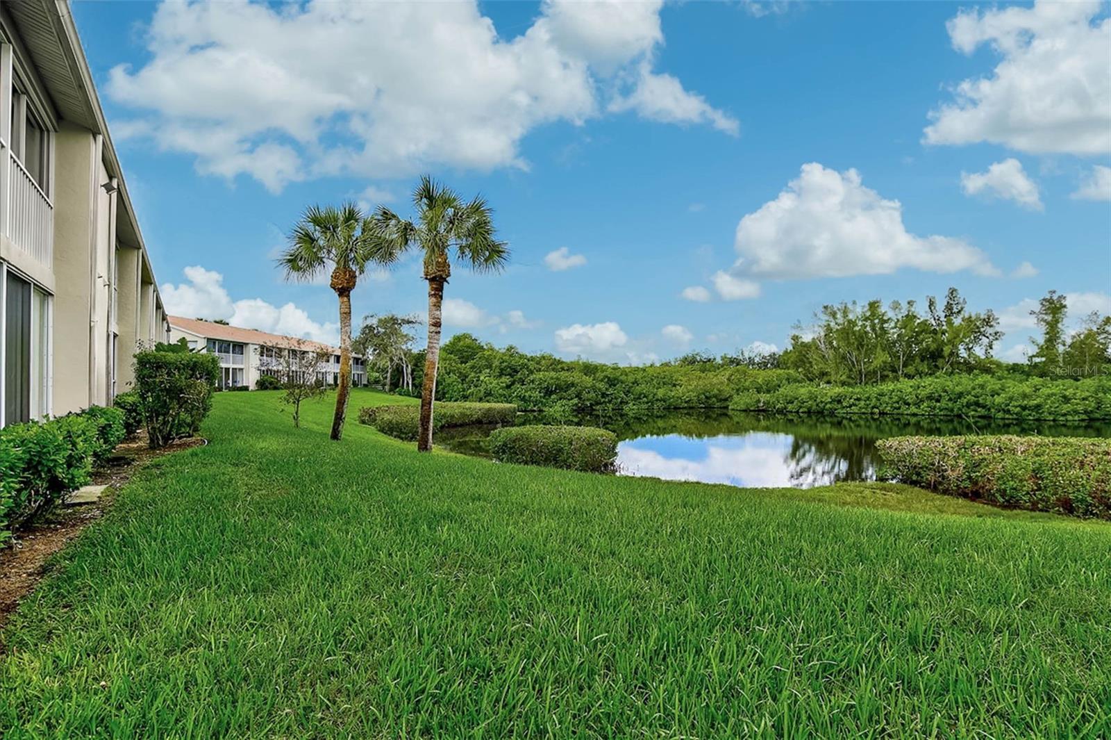 WATERSIDE 1 AT BIRD BAY - Residential