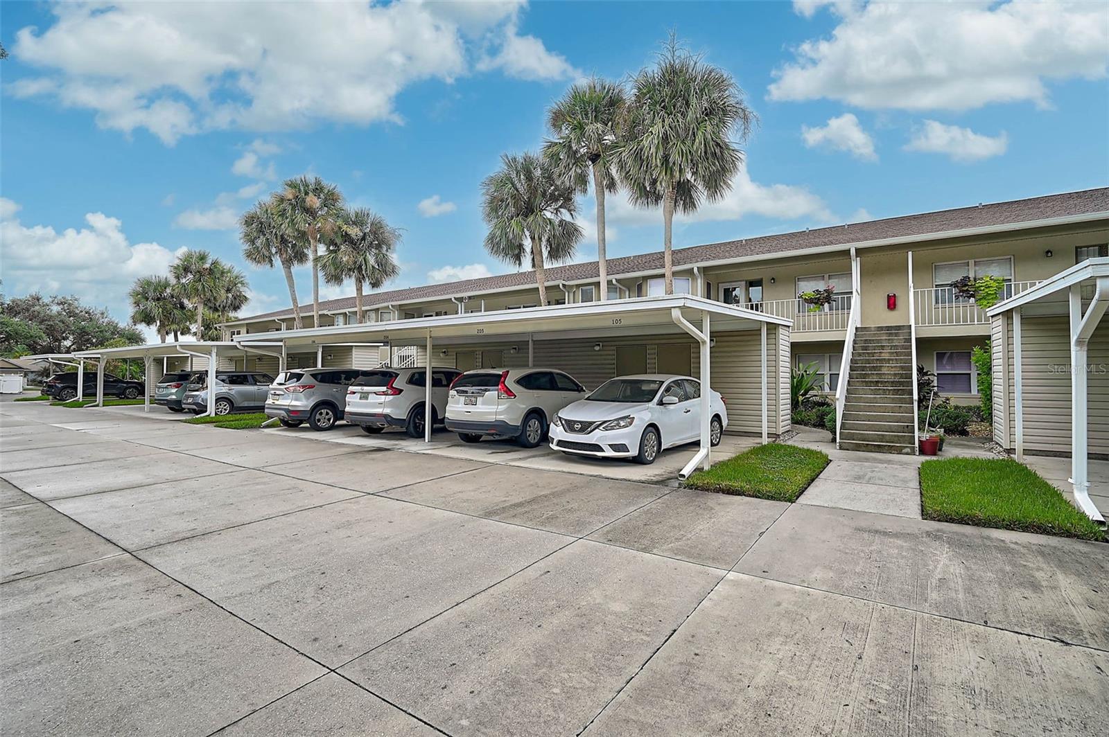 WATERSIDE 1 AT BIRD BAY - Residential