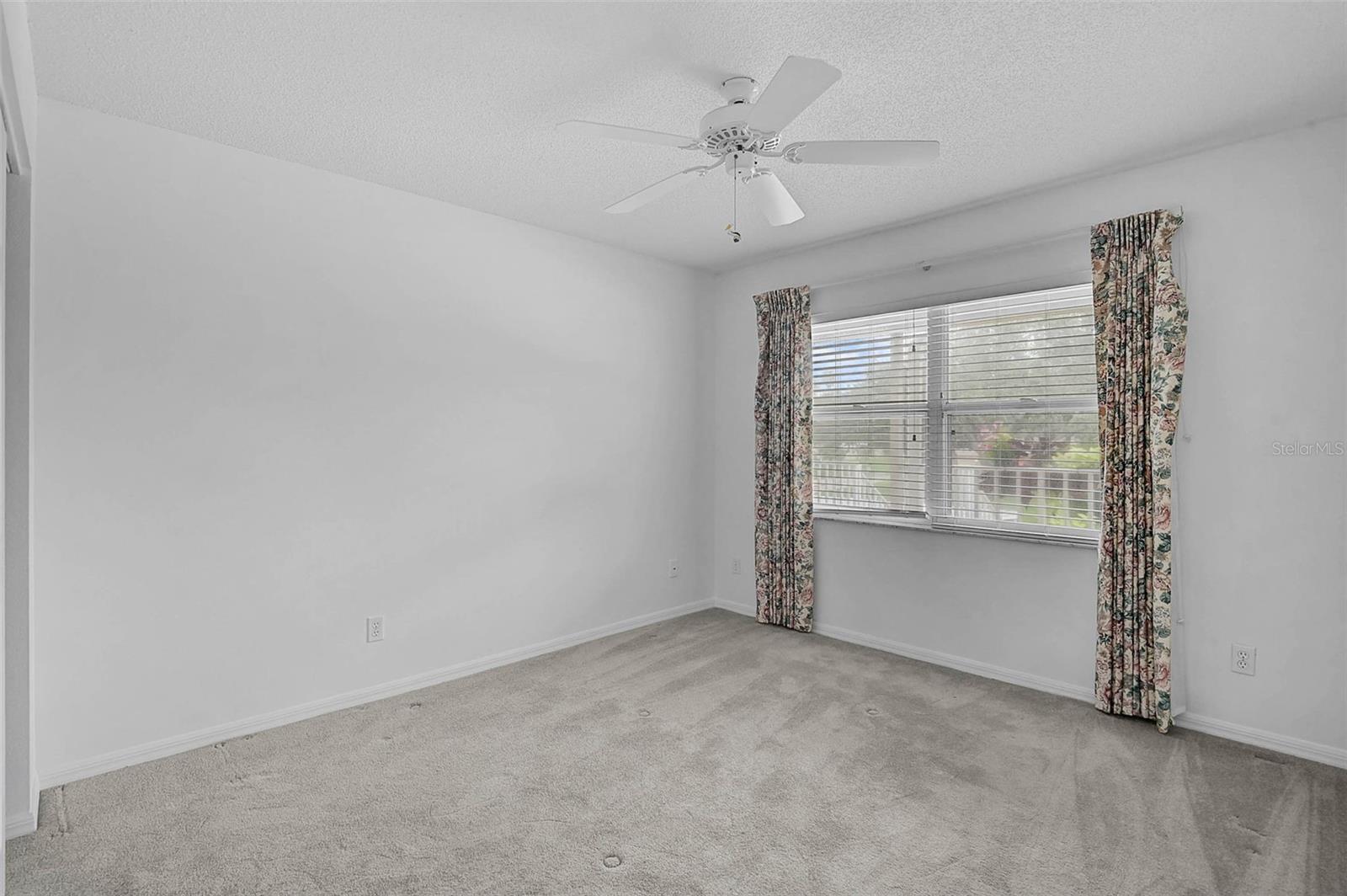 WATERSIDE 1 AT BIRD BAY - Residential