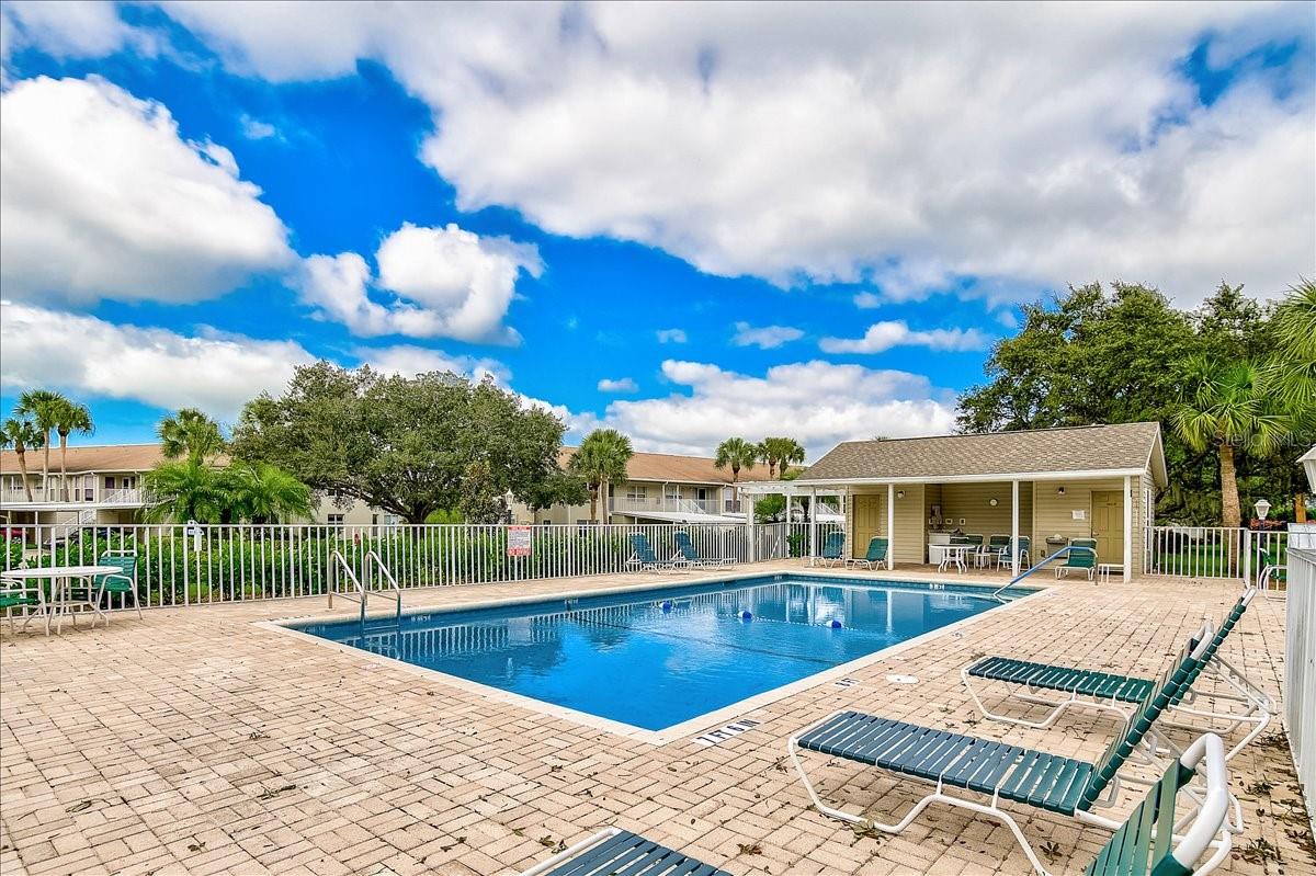 WATERSIDE 1 AT BIRD BAY - Residential