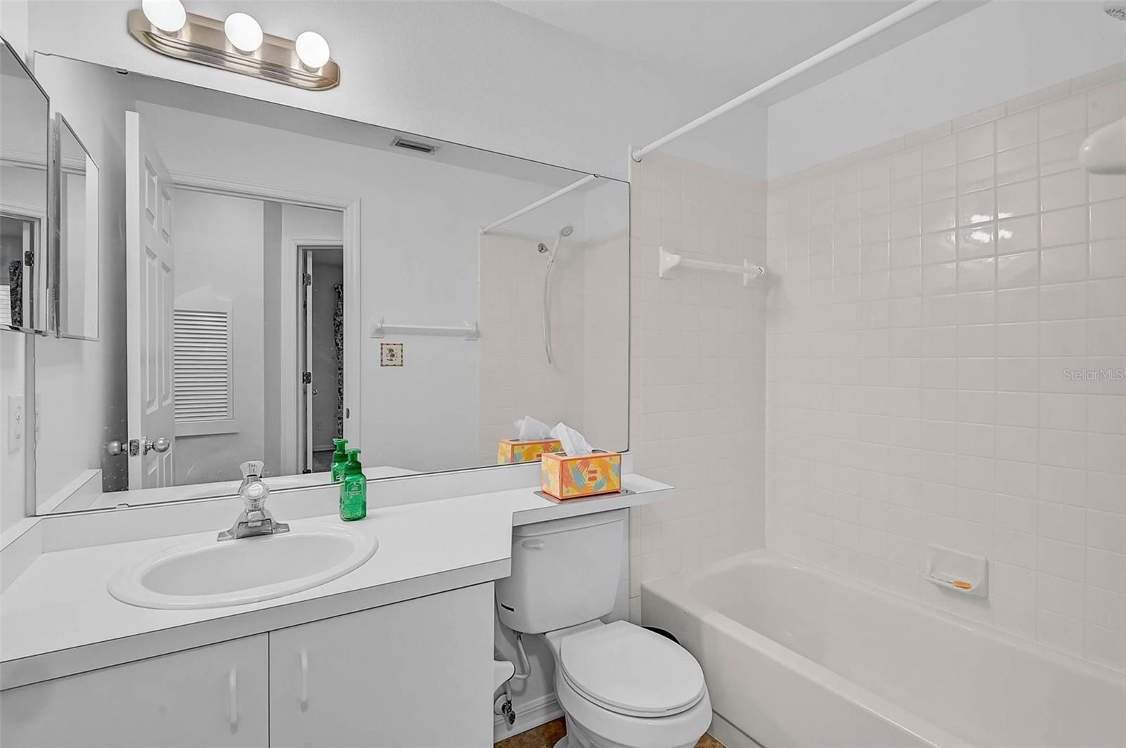 WATERSIDE 1 AT BIRD BAY - Residential