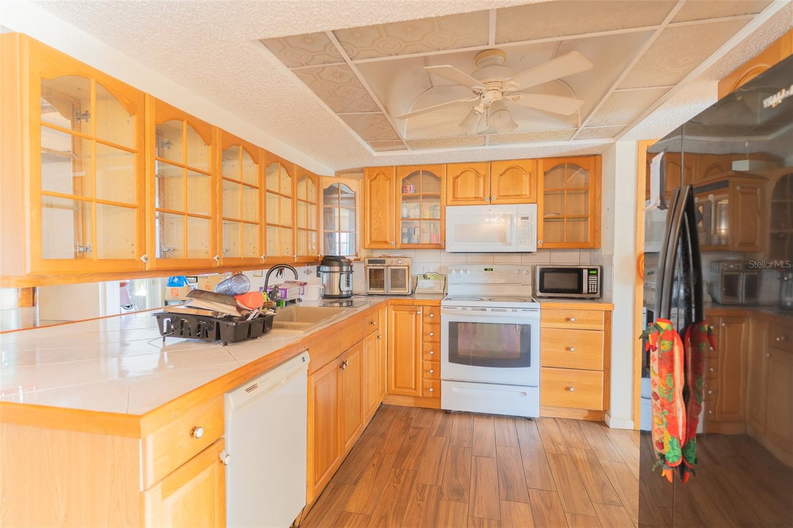 SUN N LAKE - Residential