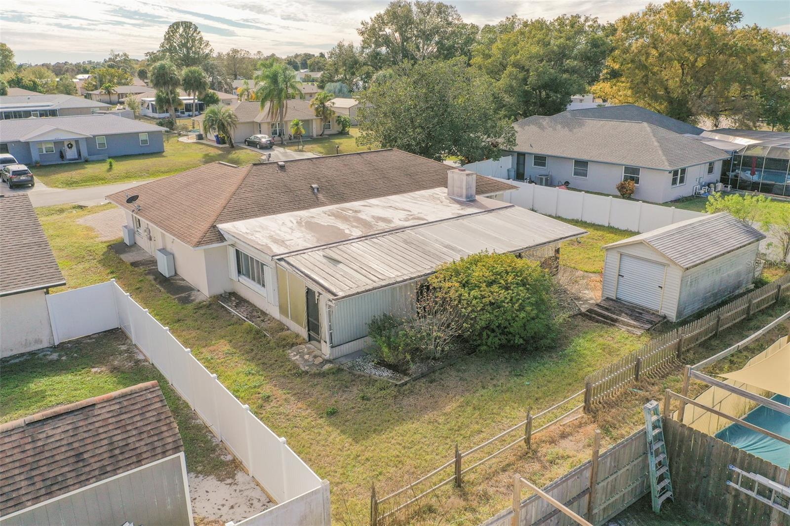 SUN N LAKE - Residential