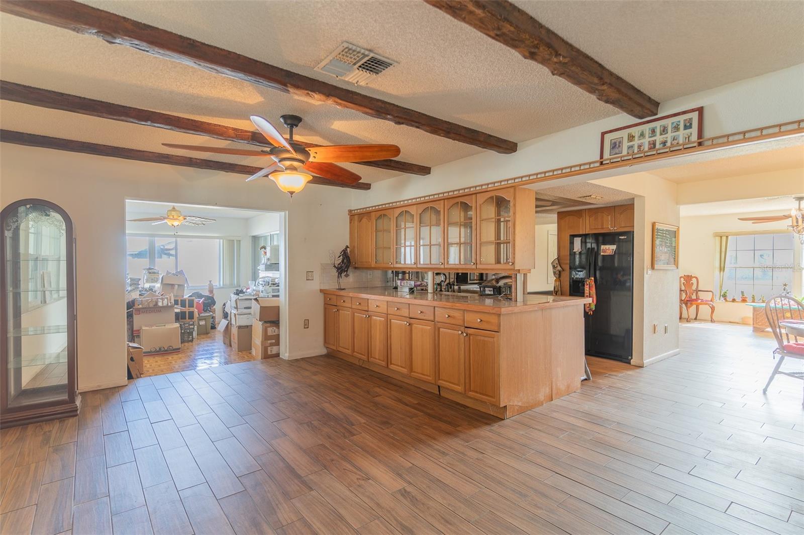 SUN N LAKE - Residential