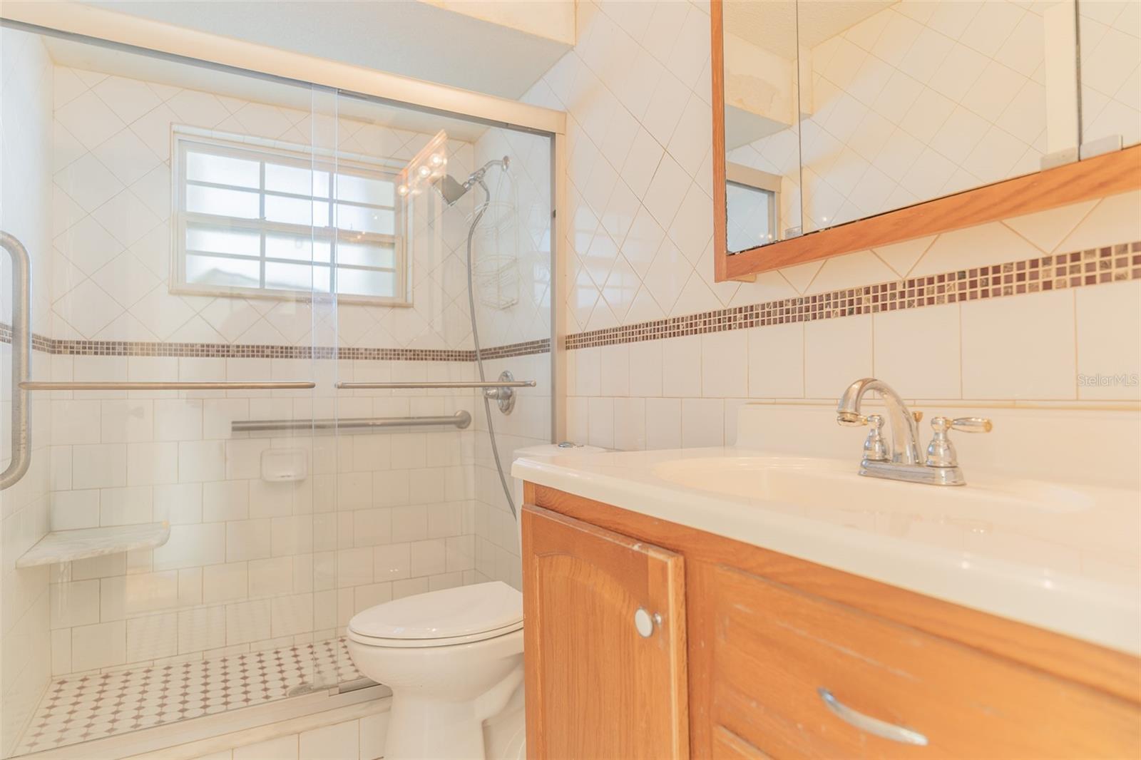 SUN N LAKE - Residential