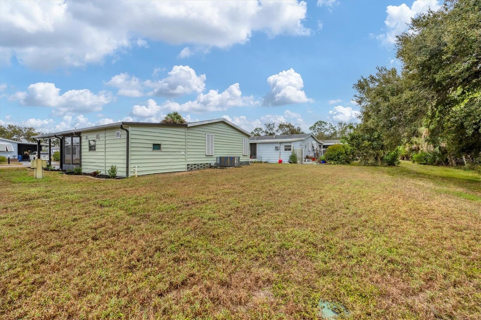 TANGERINE WOODS - Residential