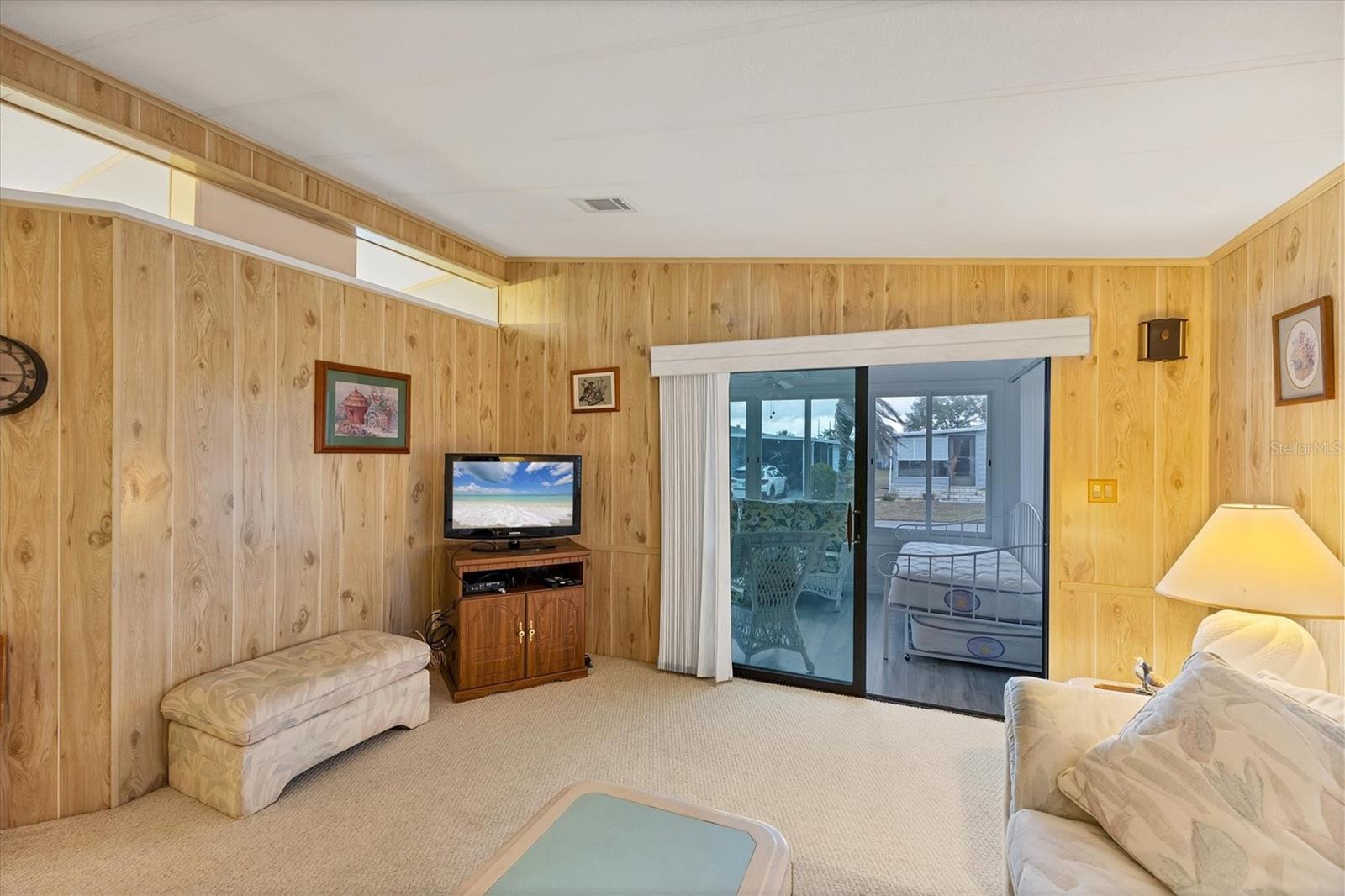 TANGERINE WOODS - Residential