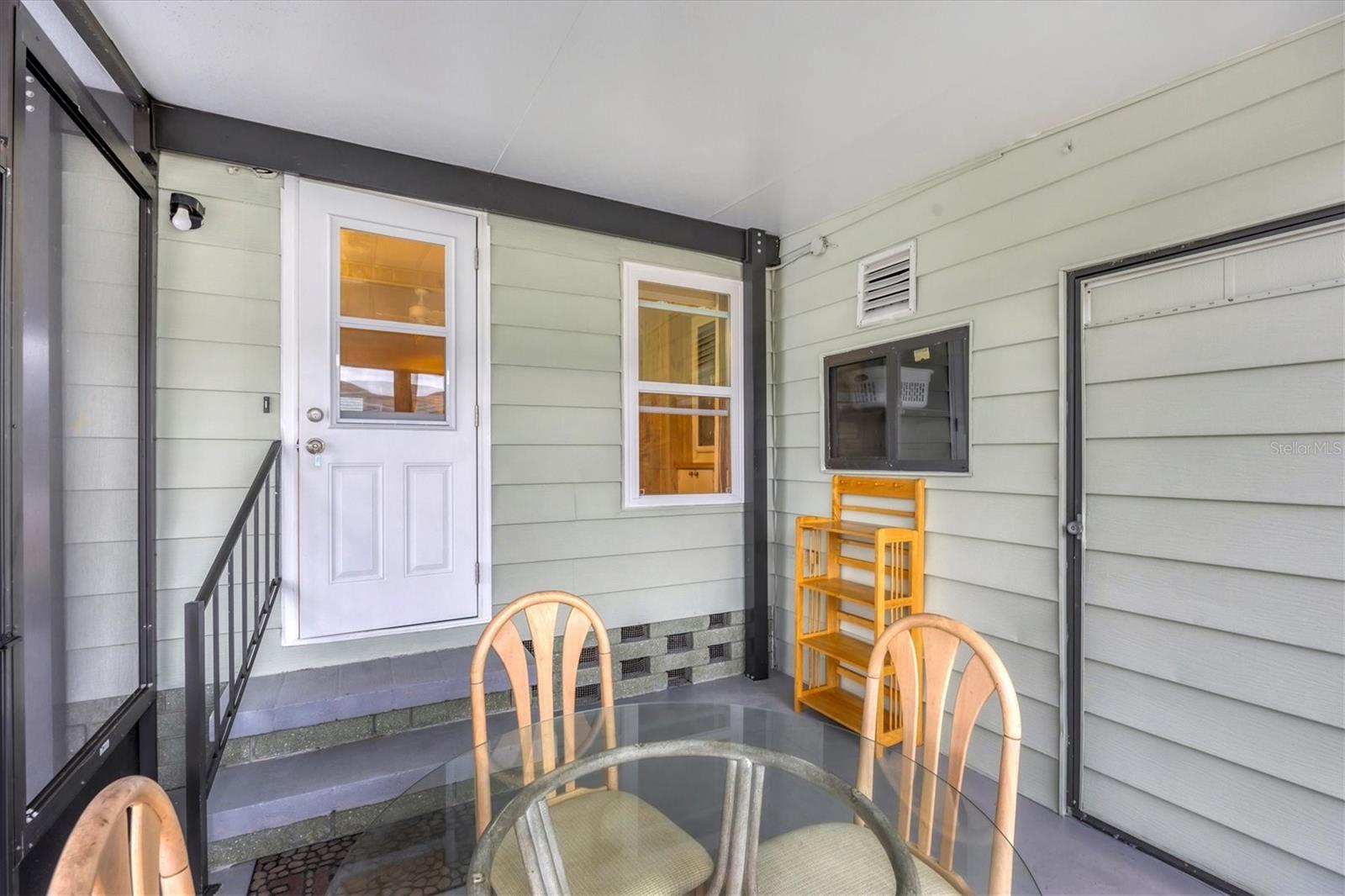 TANGERINE WOODS - Residential