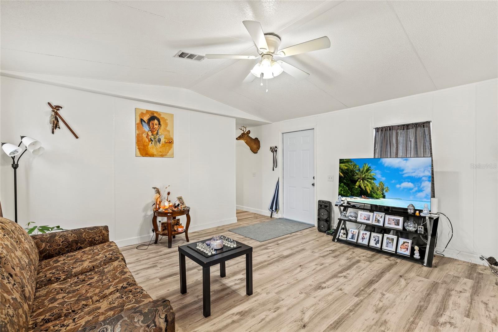 FOUR SEASONS ESTATES - Residential