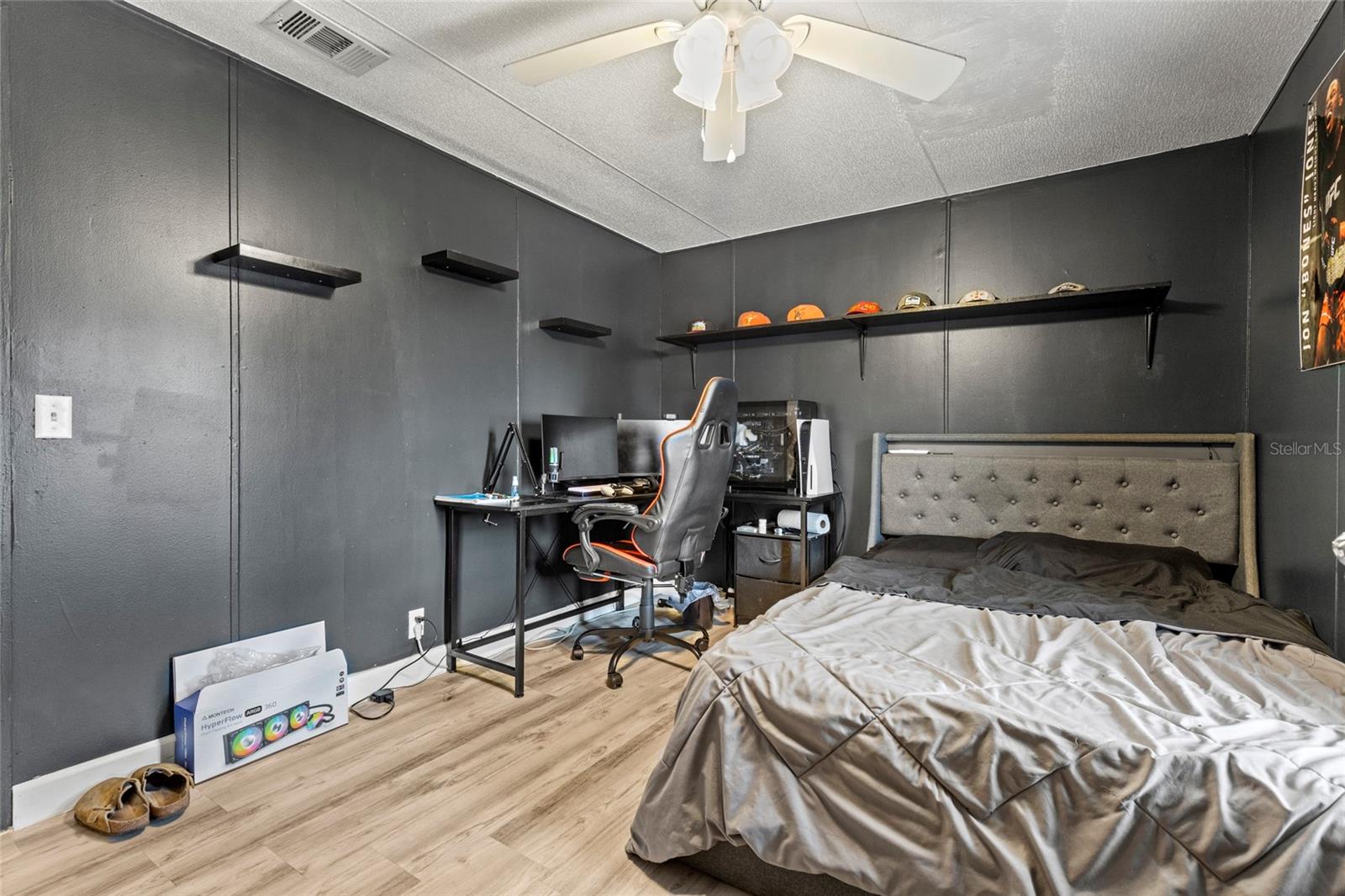 FOUR SEASONS ESTATES - Residential