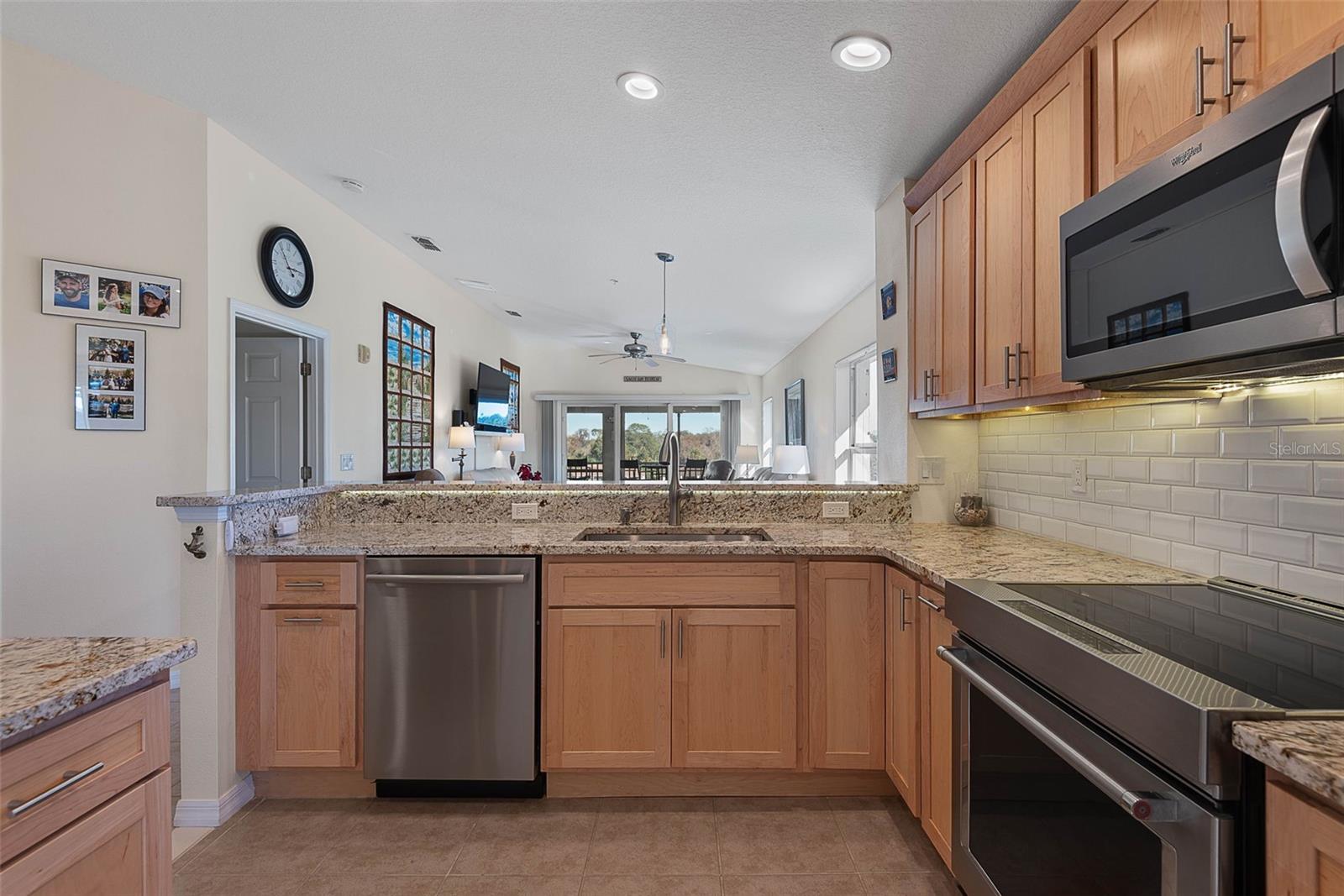 CANOPY WALK BLDG 7 - Residential