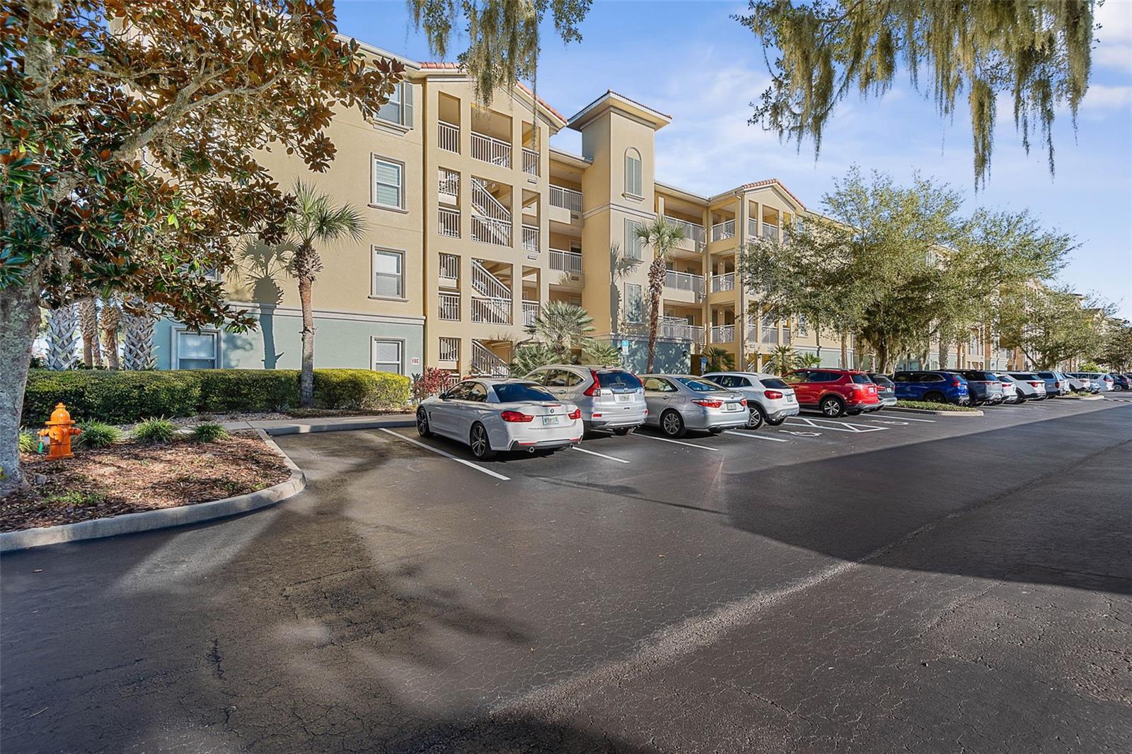 CANOPY WALK BLDG 7 - Residential
