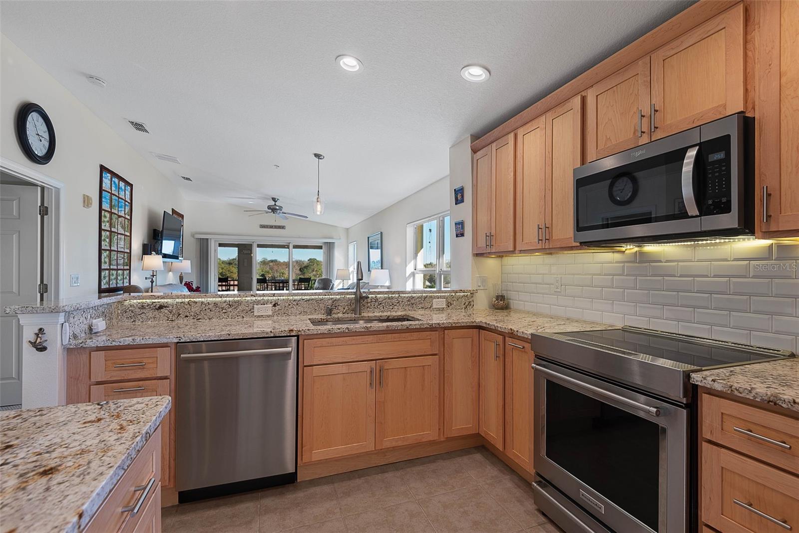 CANOPY WALK BLDG 7 - Residential