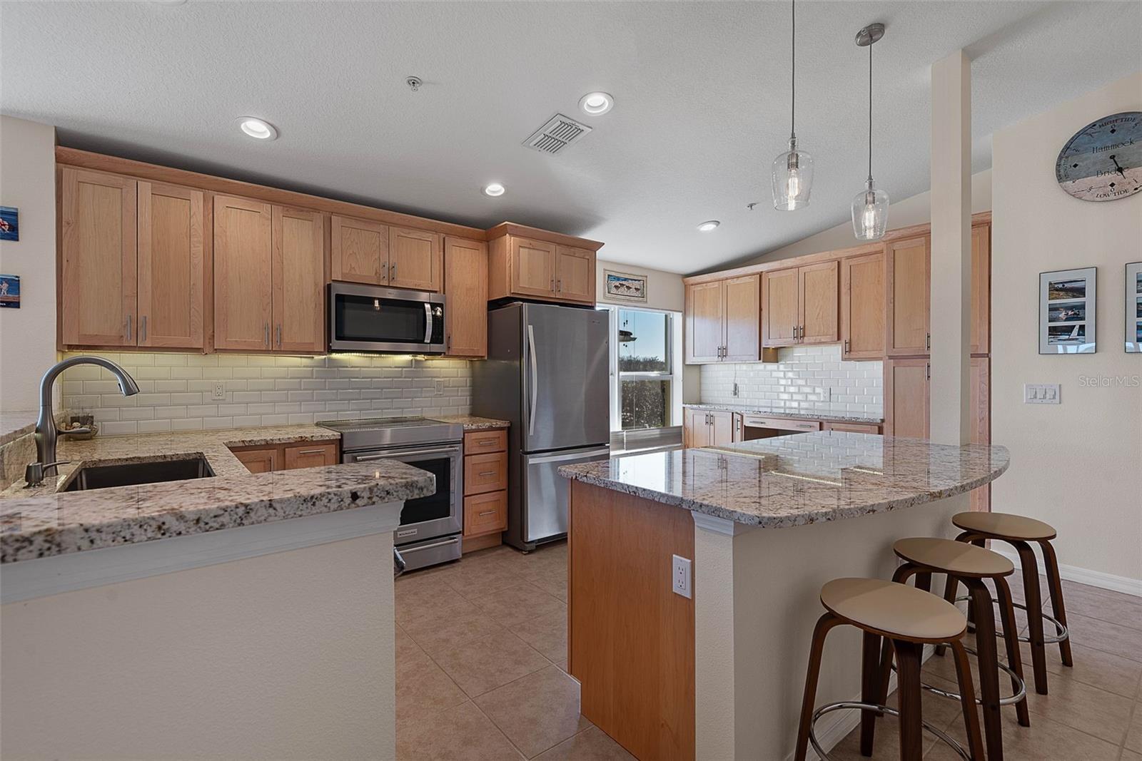 CANOPY WALK BLDG 7 - Residential