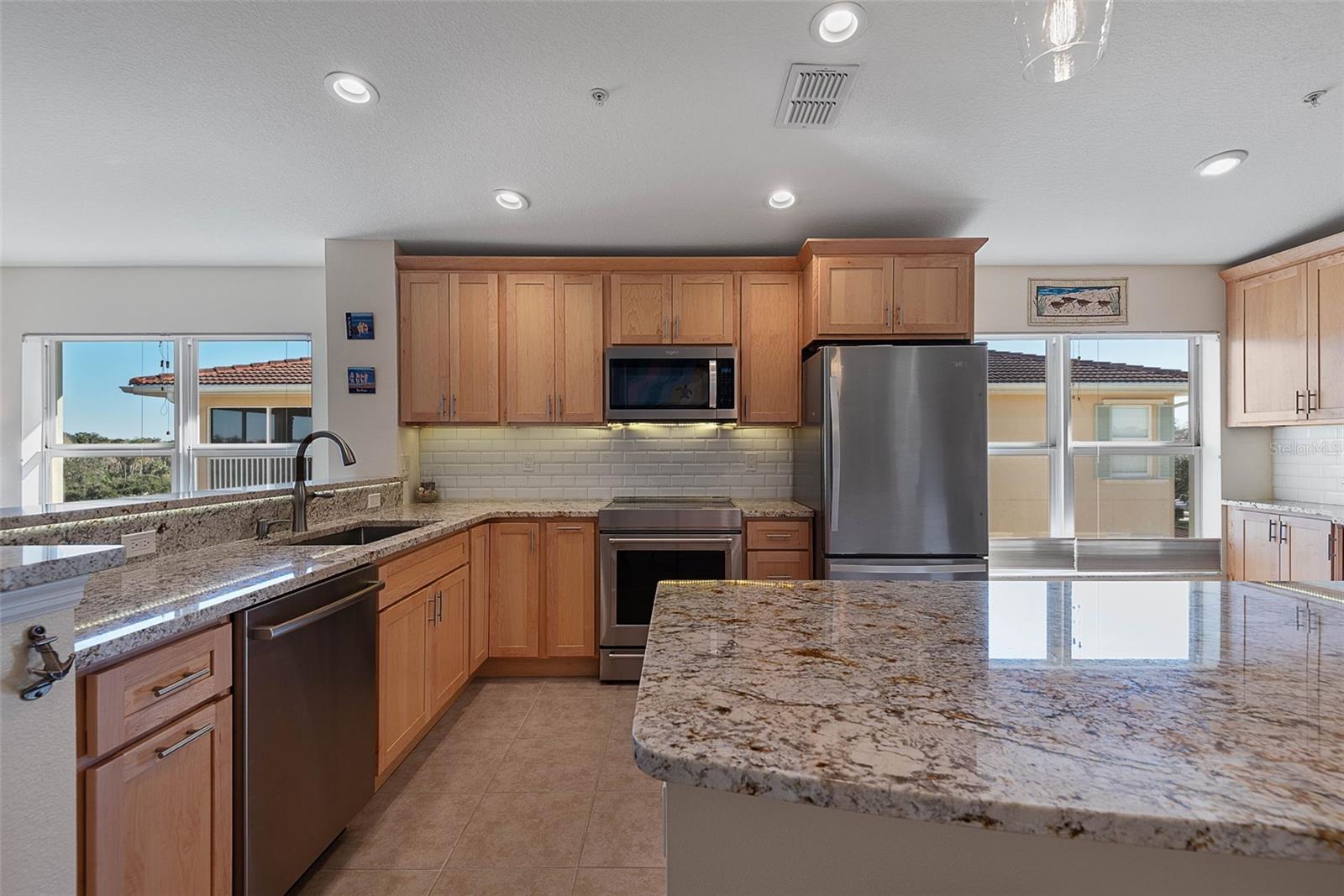 CANOPY WALK BLDG 7 - Residential