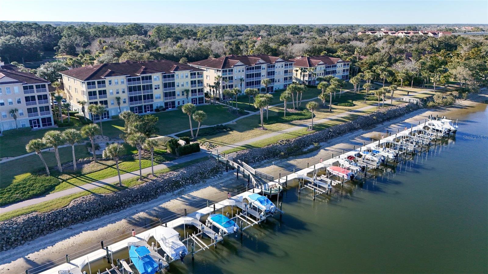 CANOPY WALK BLDG 7 - Residential