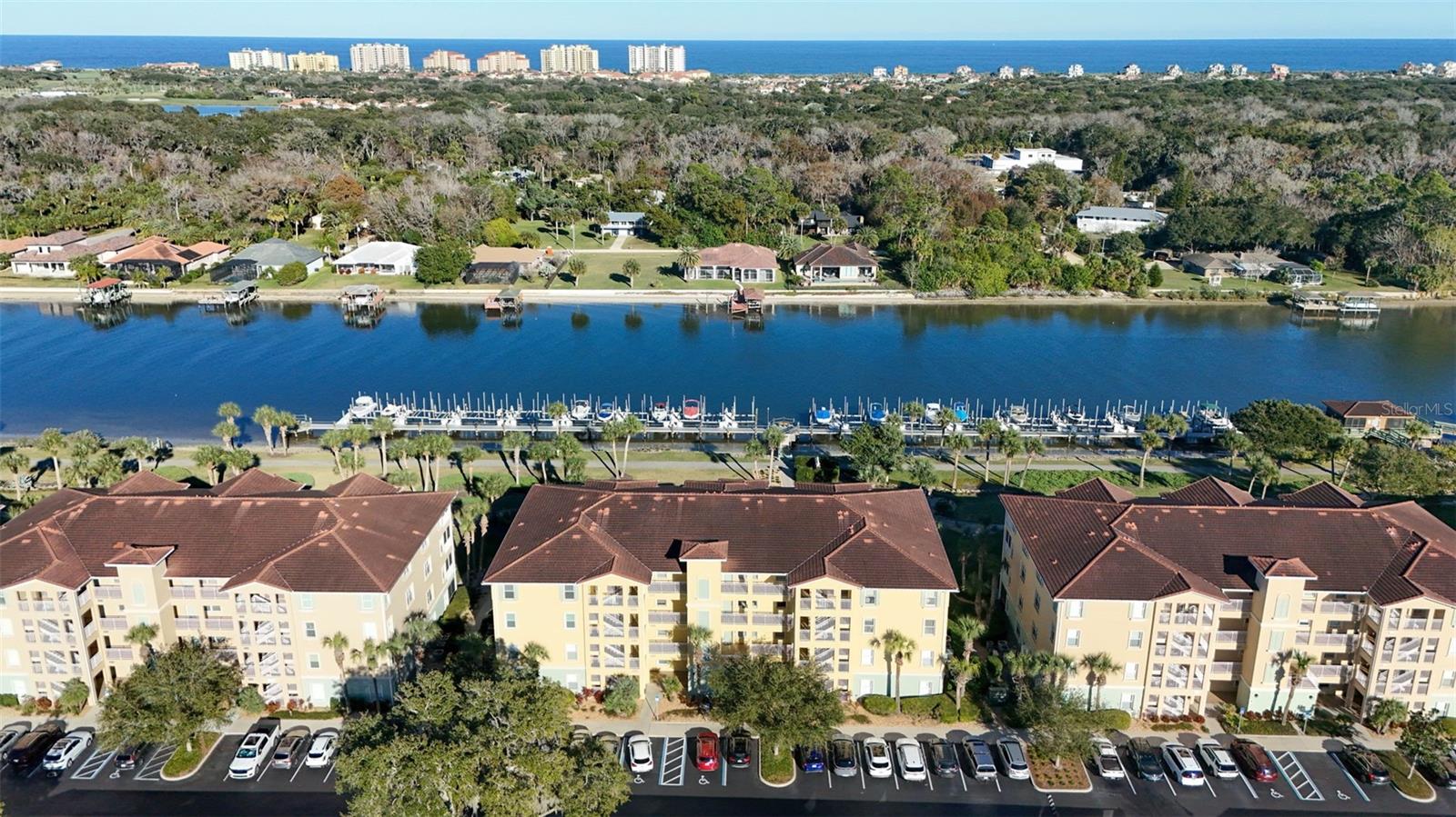 CANOPY WALK BLDG 7 - Residential