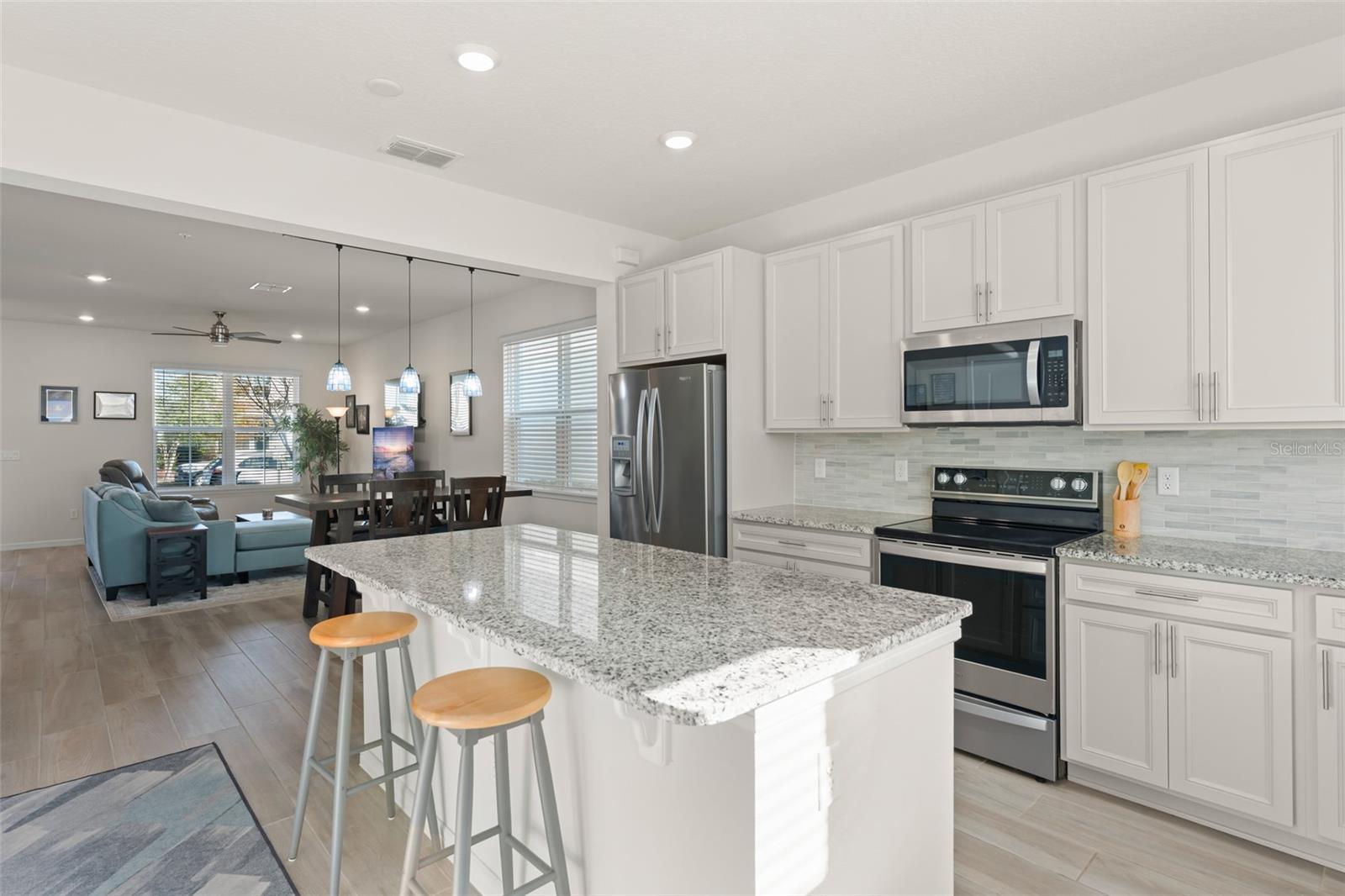 ISLES/LK NONA PH 1A - Residential