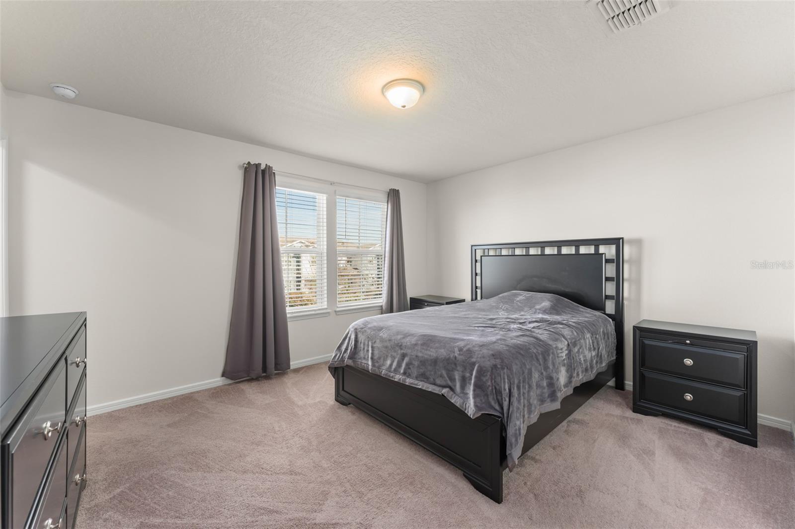 ISLES/LK NONA PH 1A - Residential