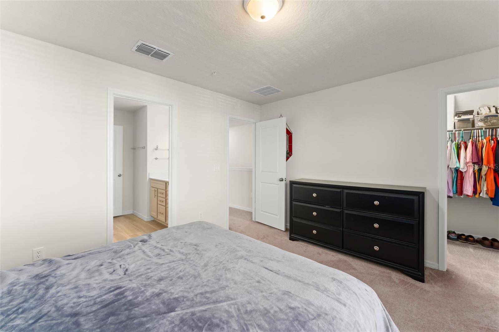 ISLES/LK NONA PH 1A - Residential