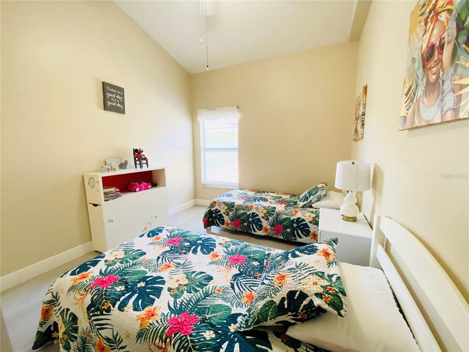 GLENBROOK SUB - Residential Lease