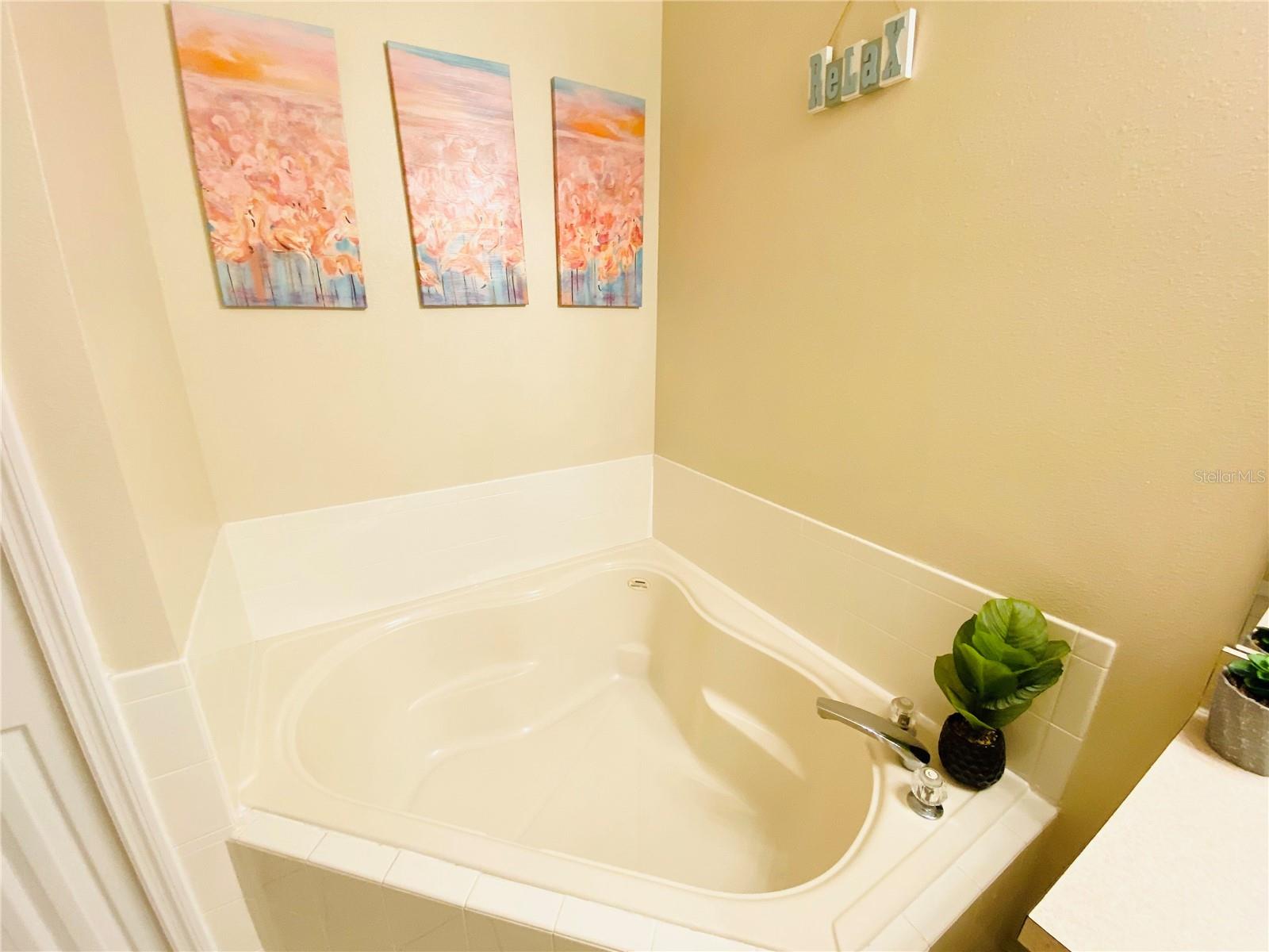 GLENBROOK SUB - Residential Lease